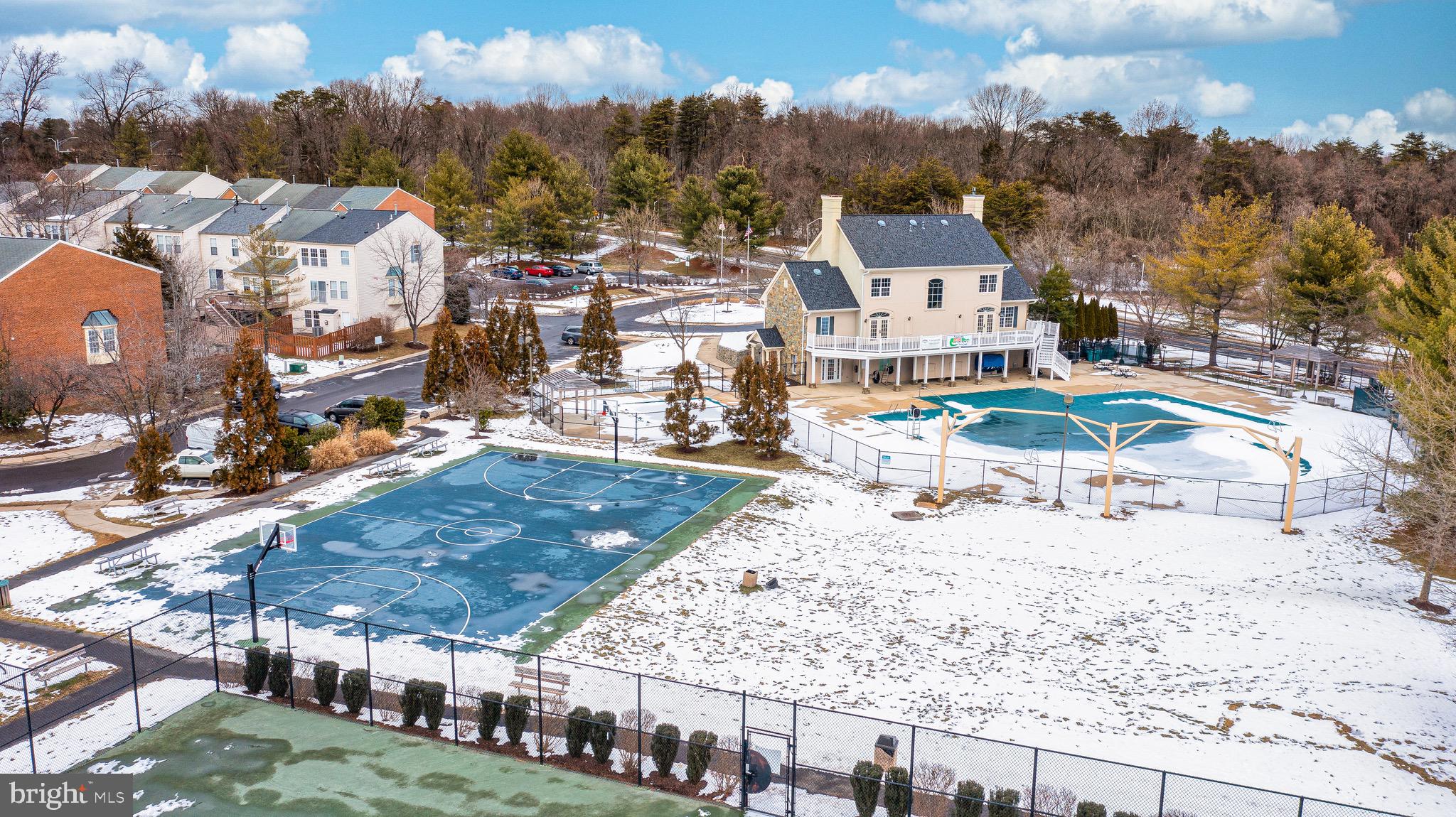 PINEY GLEN VILLAGE - Residential
