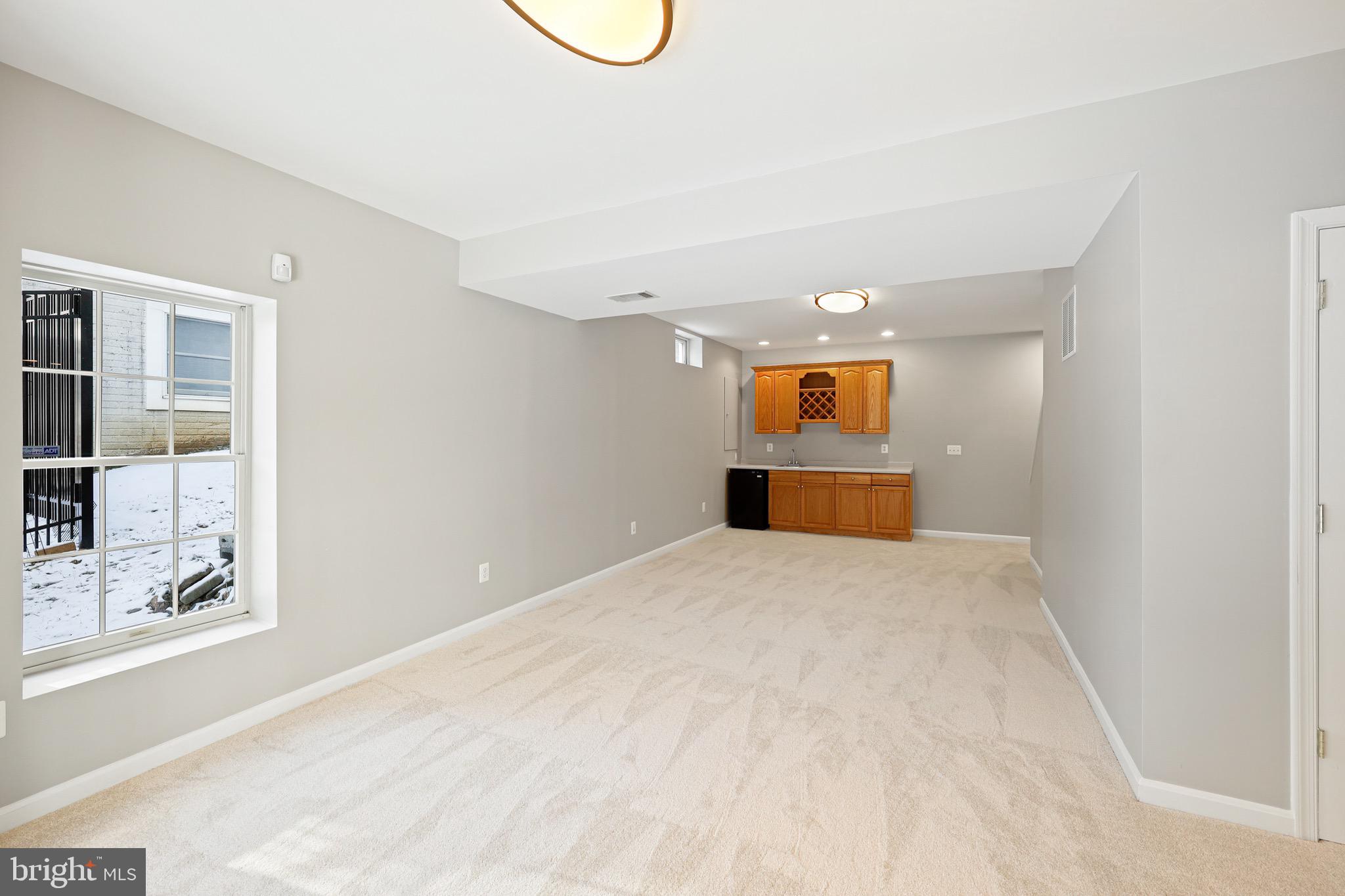 PINEY GLEN VILLAGE - Residential