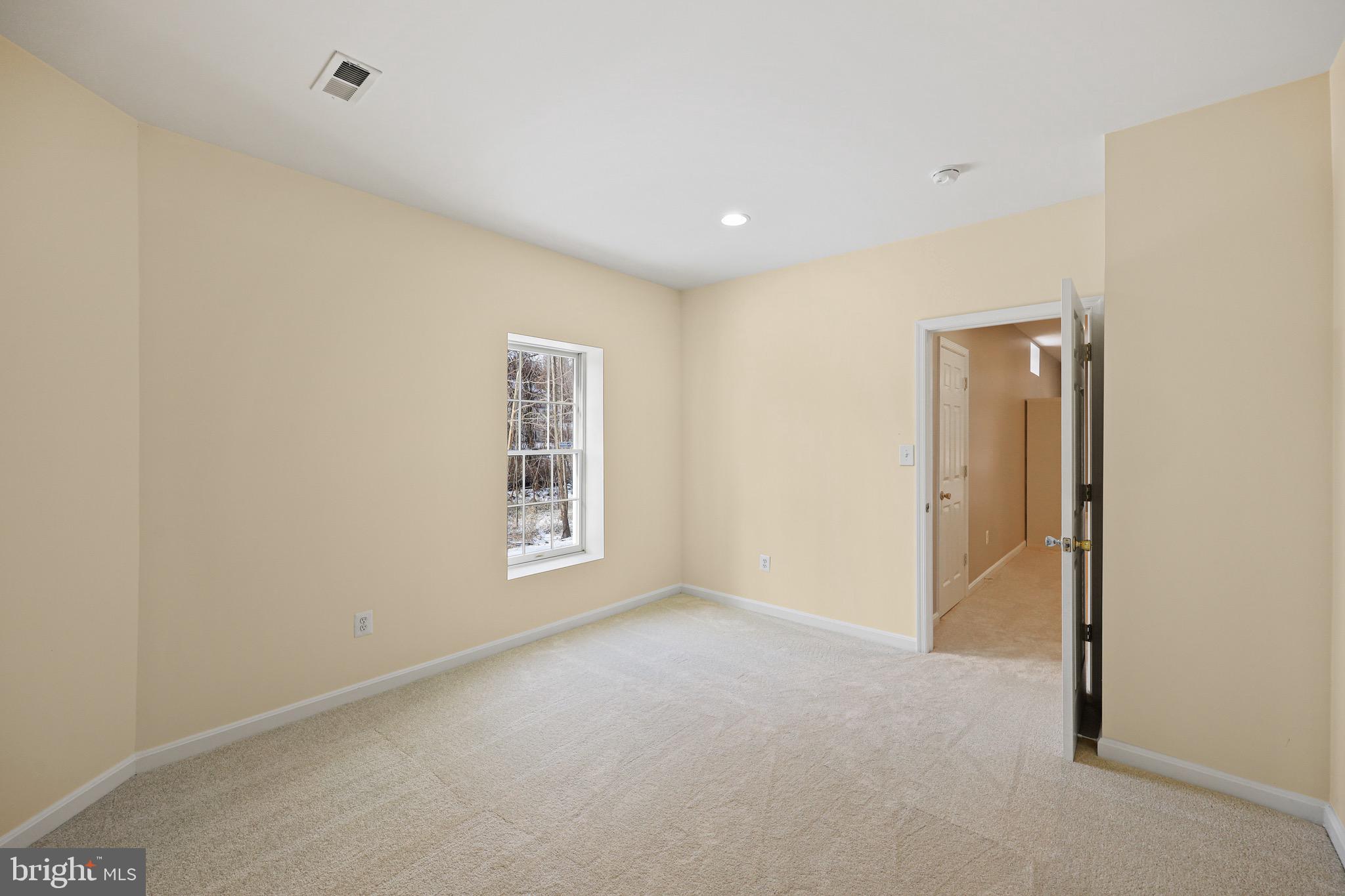 PINEY GLEN VILLAGE - Residential