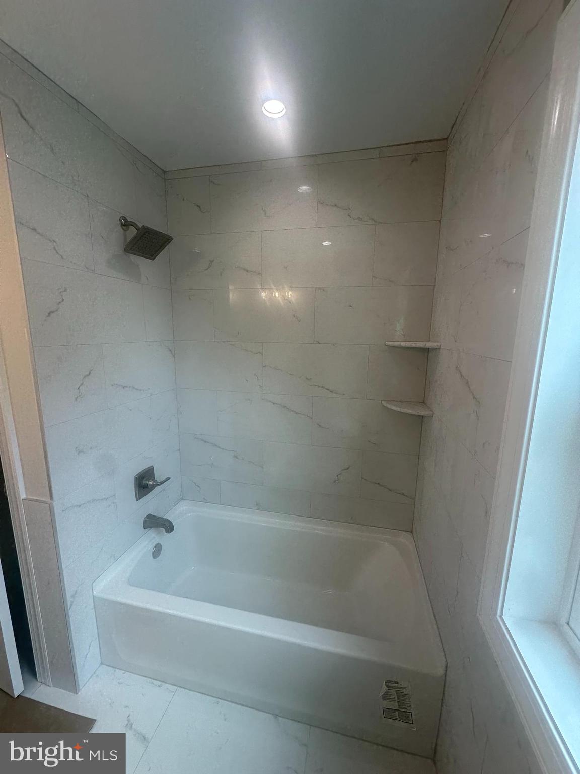 UPPER SOUTHAMPTON - Residential