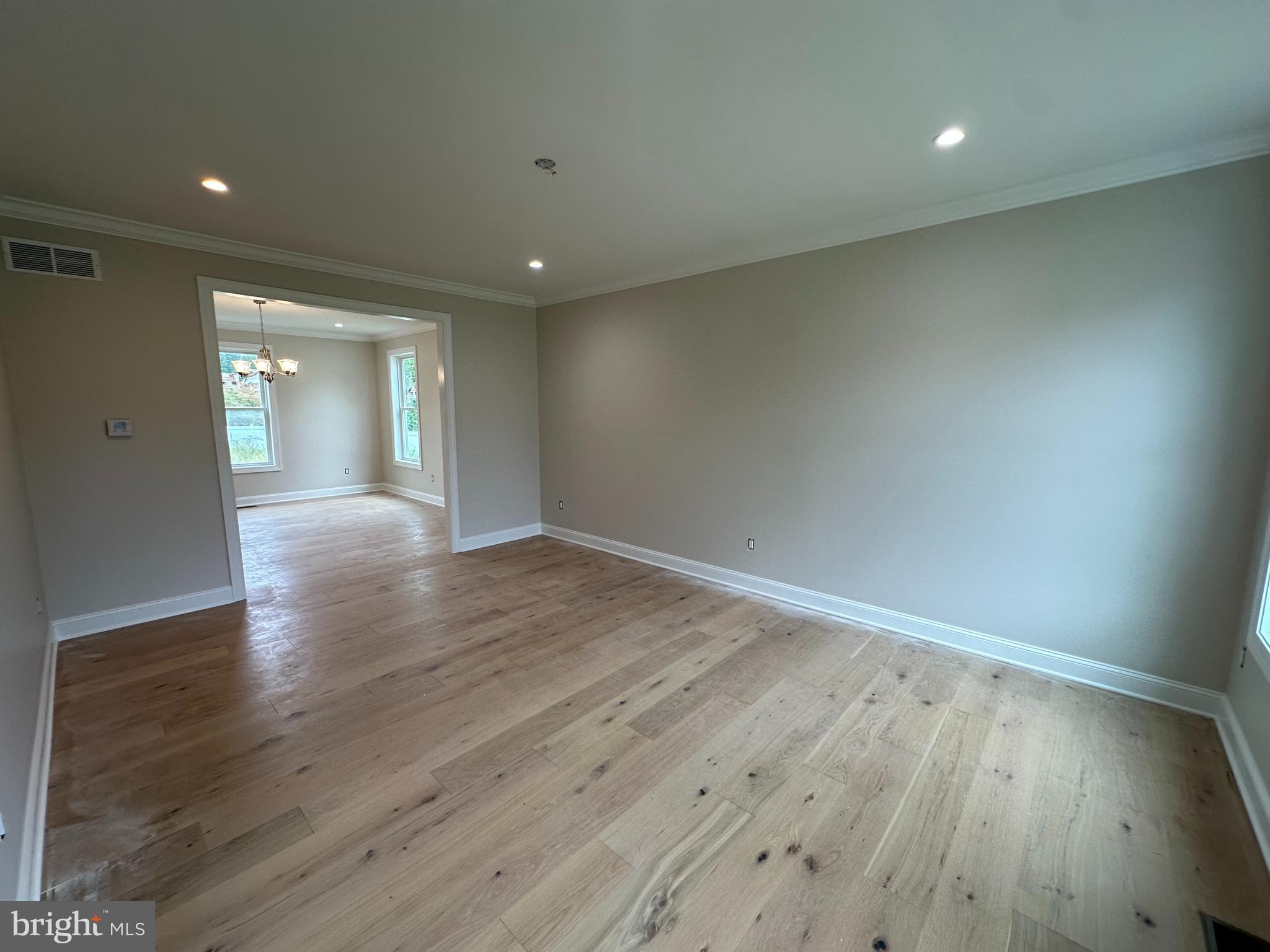 UPPER SOUTHAMPTON - Residential