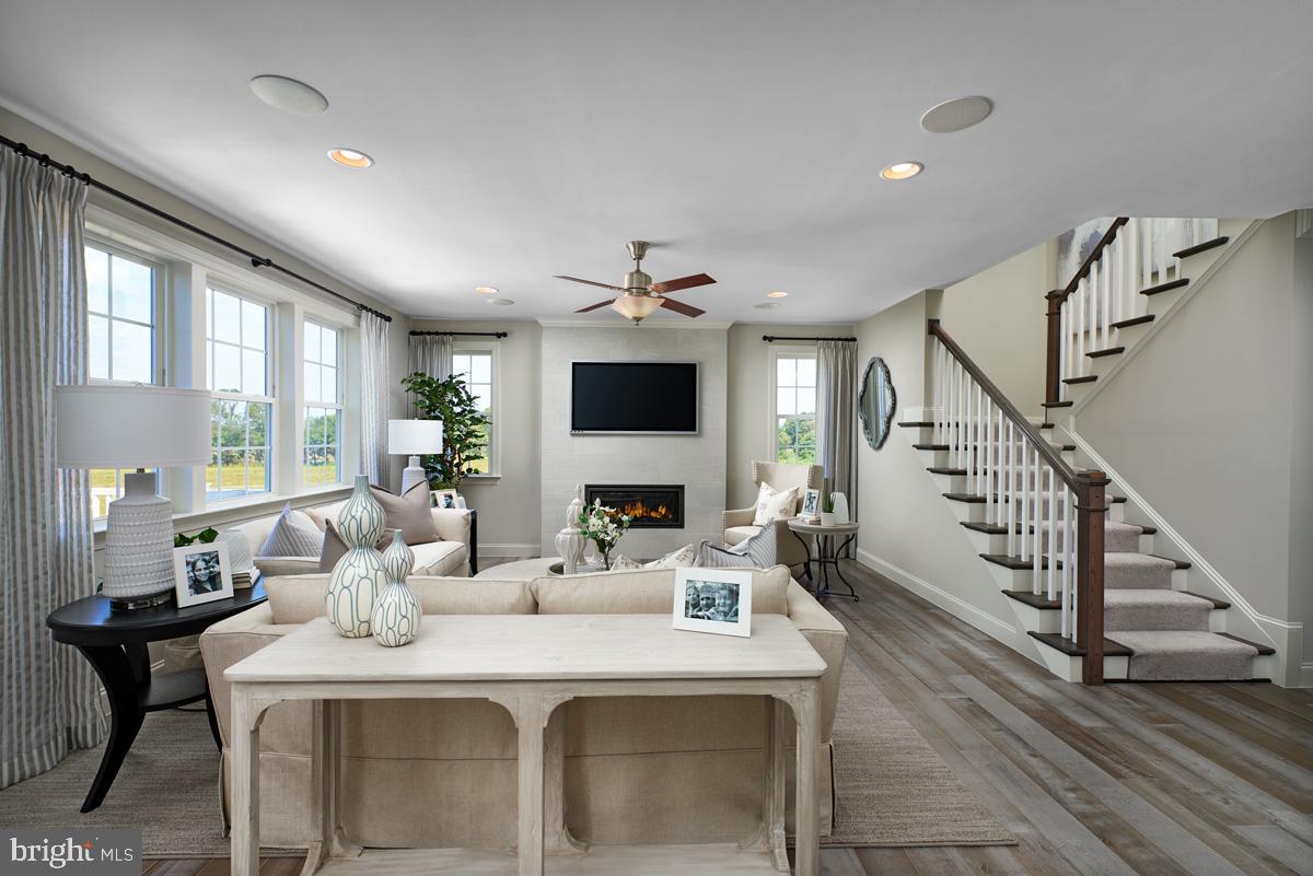 FLETCHER'S GROVE - Residential