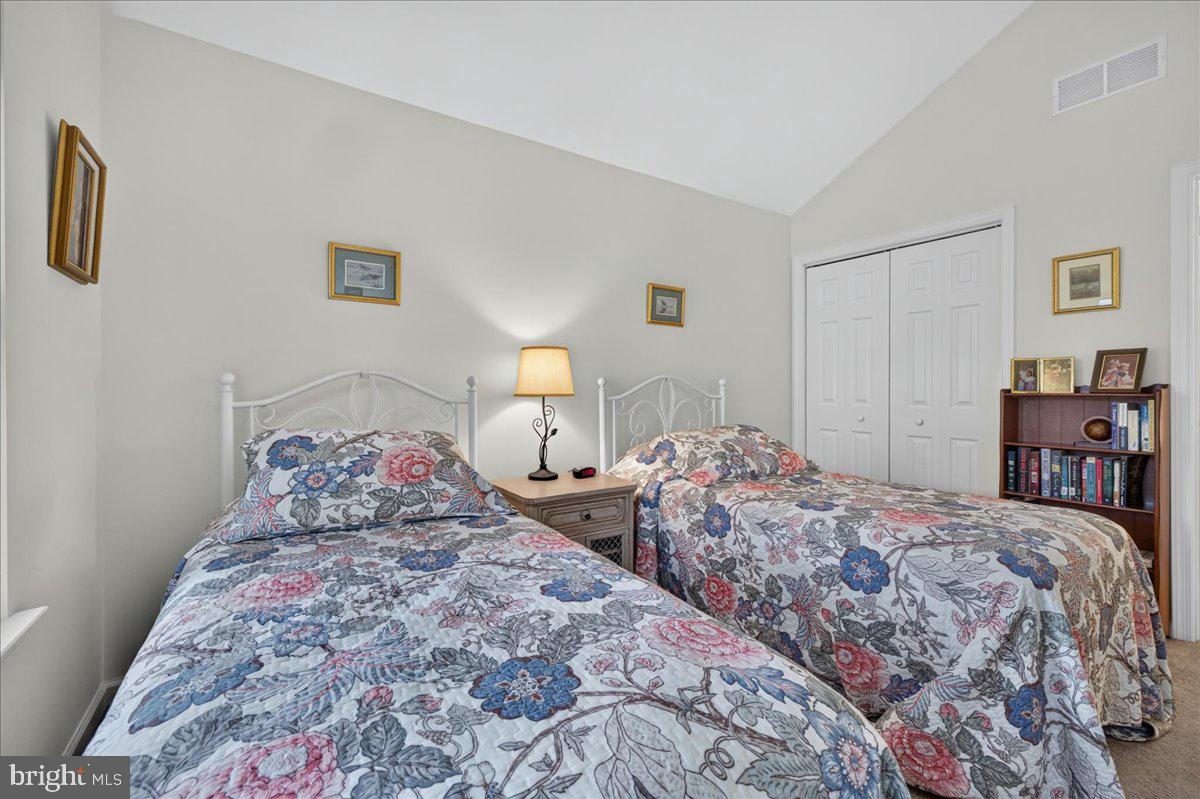 LIONSGATE - Residential