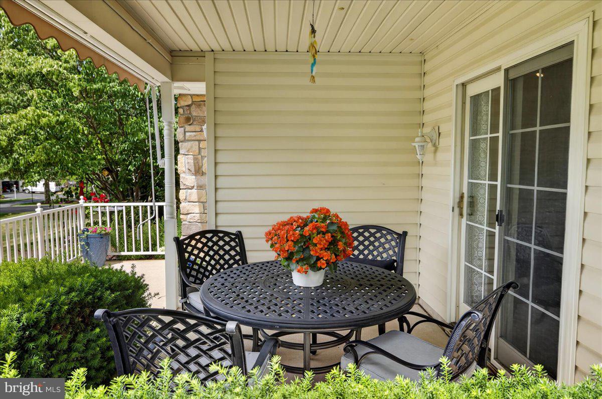LIONSGATE - Residential