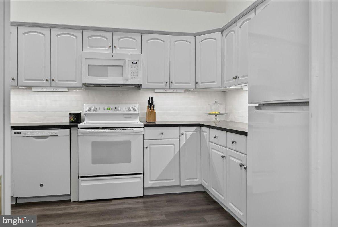 LIONSGATE - Residential