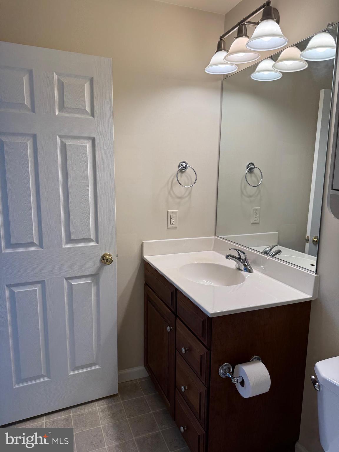 KEYSTONE MANOR - Residential Lease