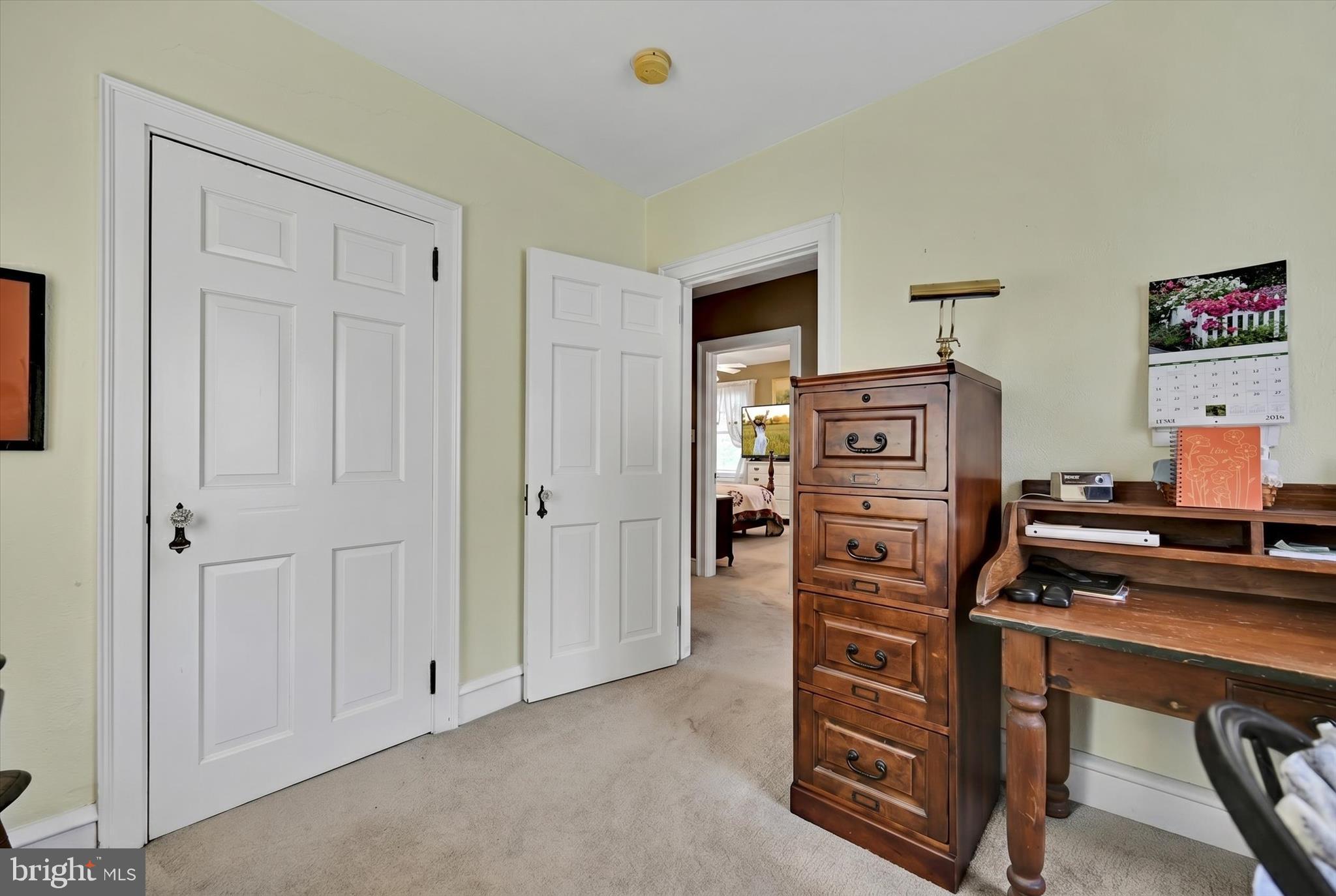 NEW HOLLAND BOROUGH - Residential