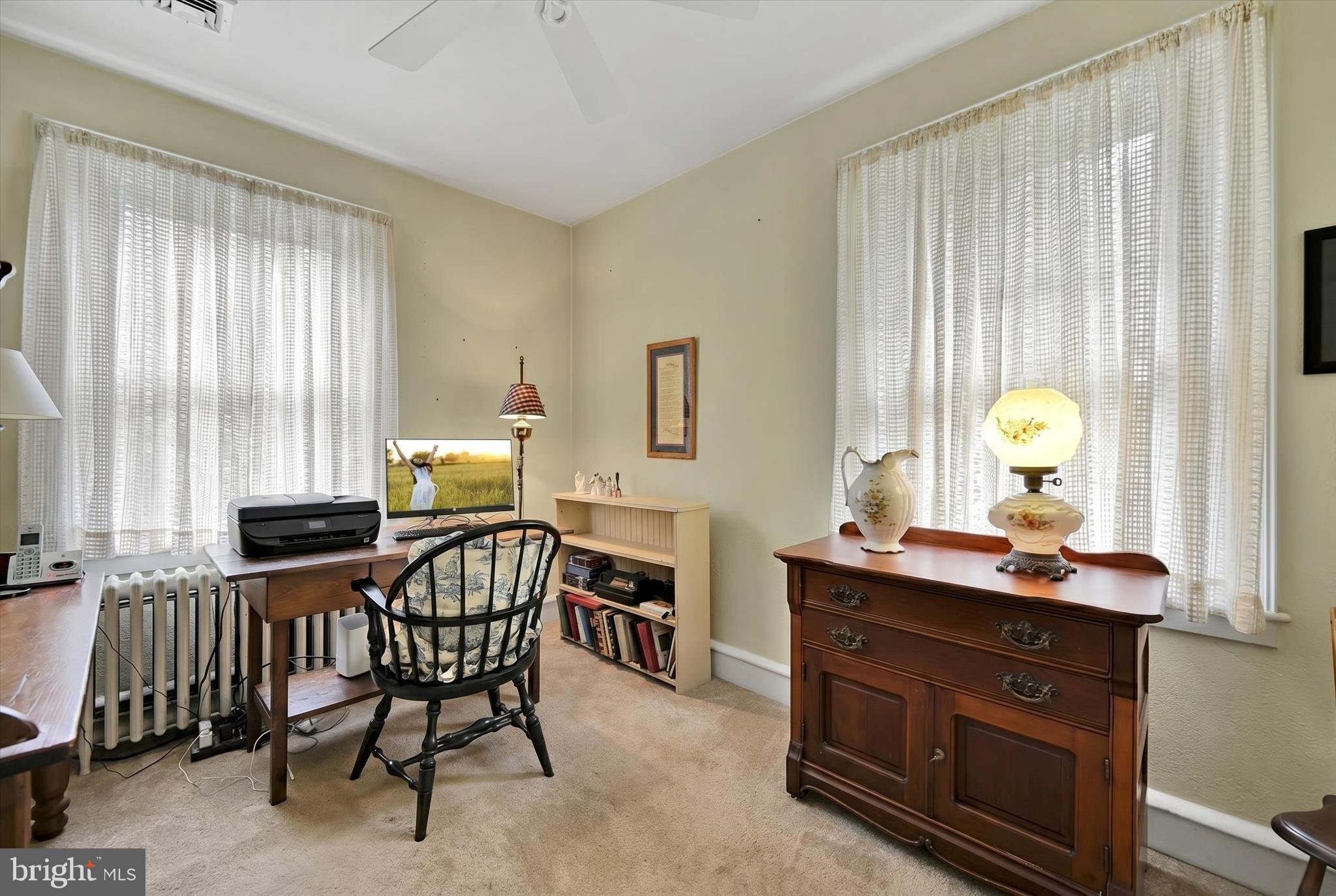 NEW HOLLAND BOROUGH - Residential