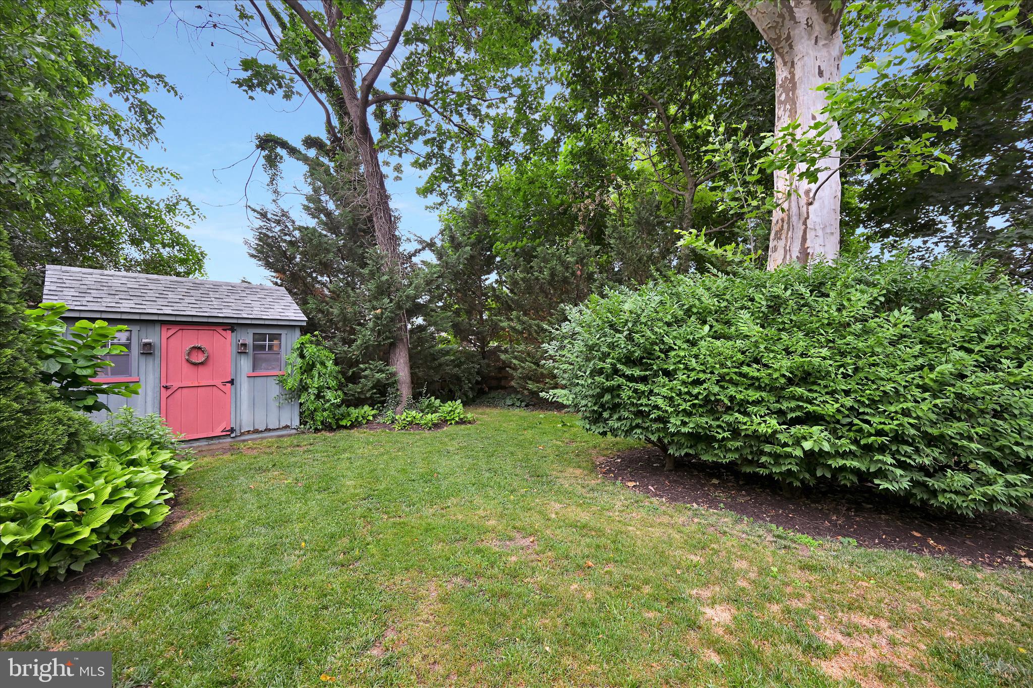 NEW HOLLAND BOROUGH - Residential