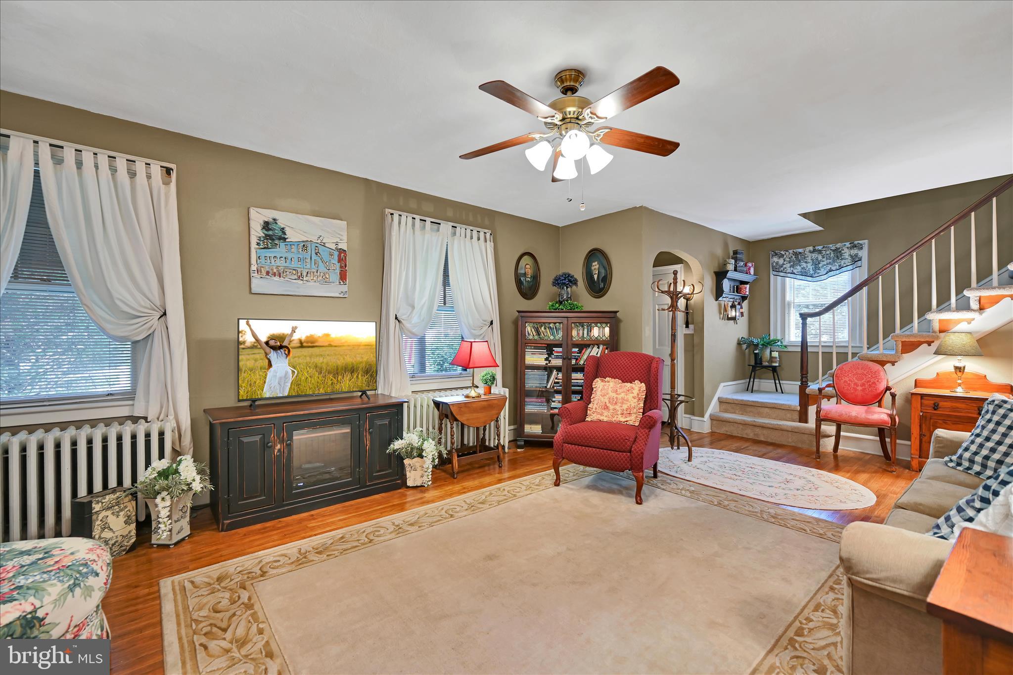 NEW HOLLAND BOROUGH - Residential