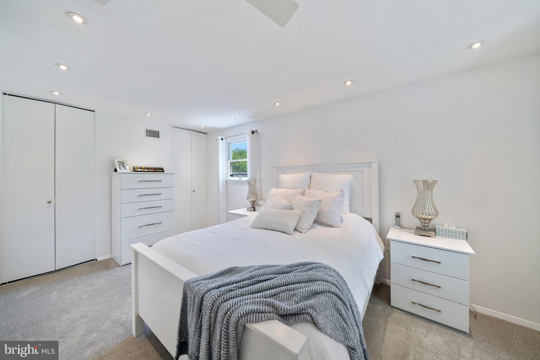 PEACHWOOD - Residential