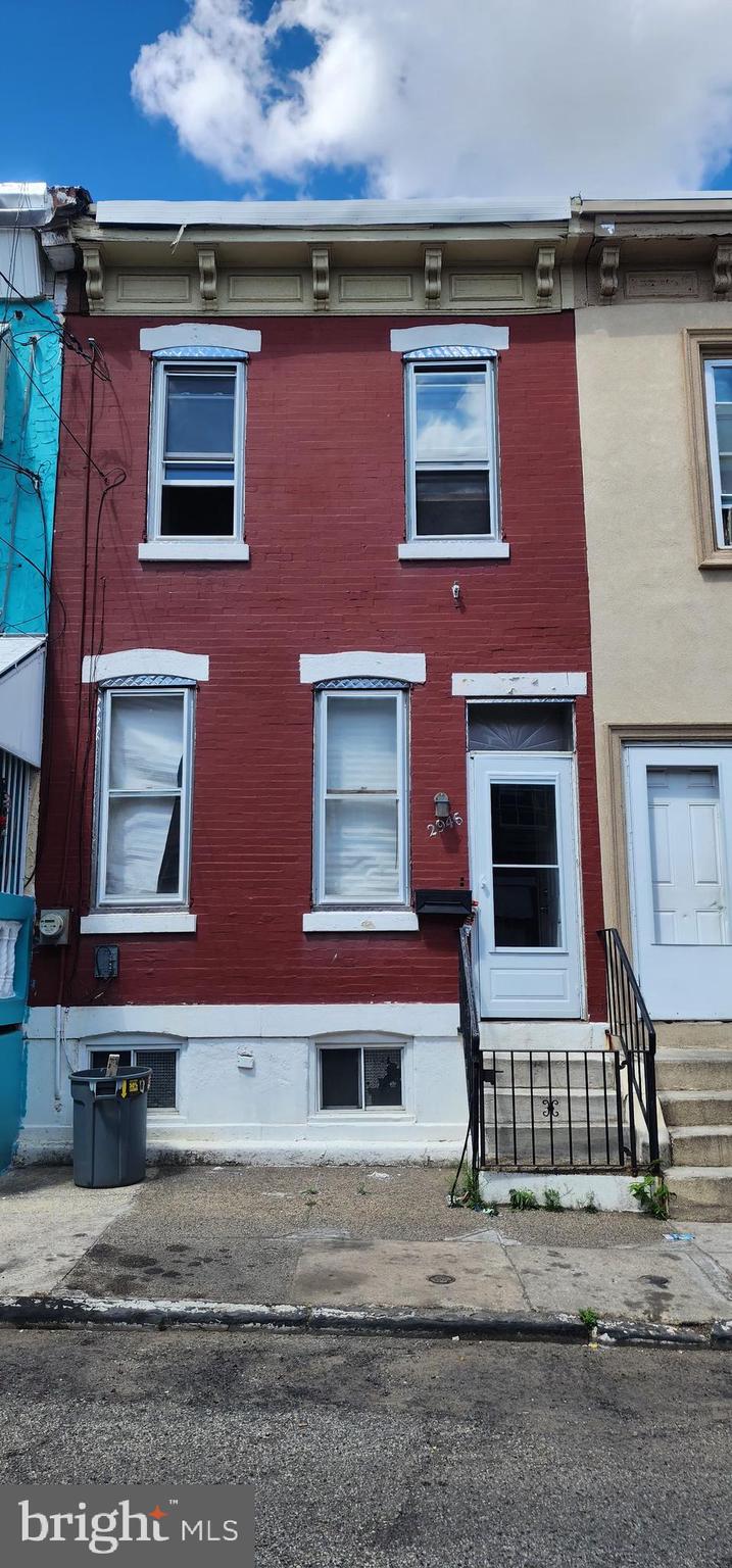 KENSINGTON - Residential