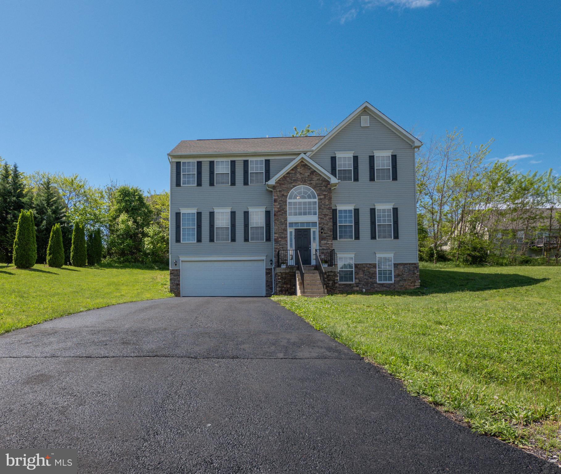 STONEY RIDGE - Residential