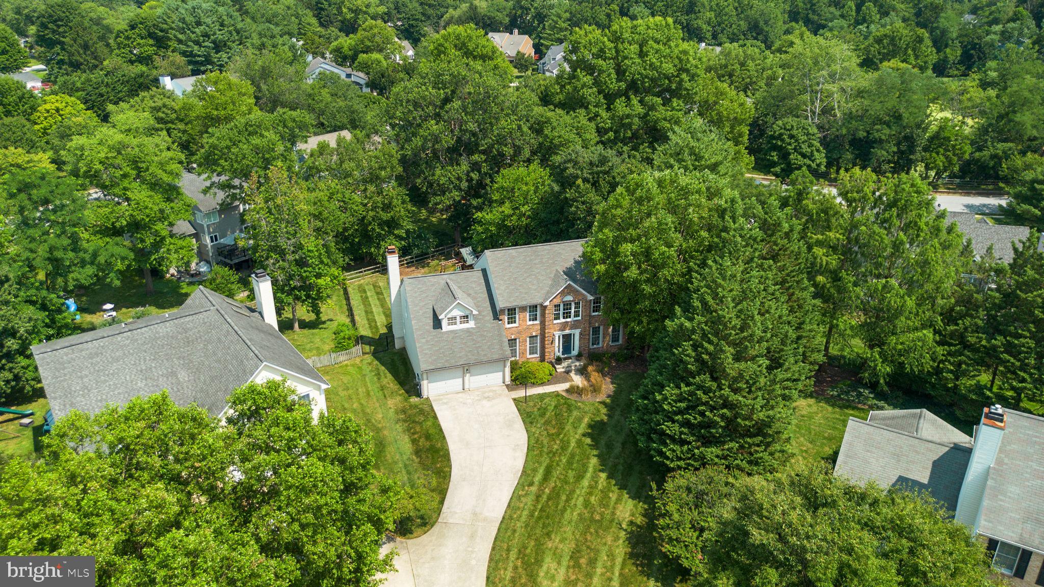 AUTUMN MANOR - Residential