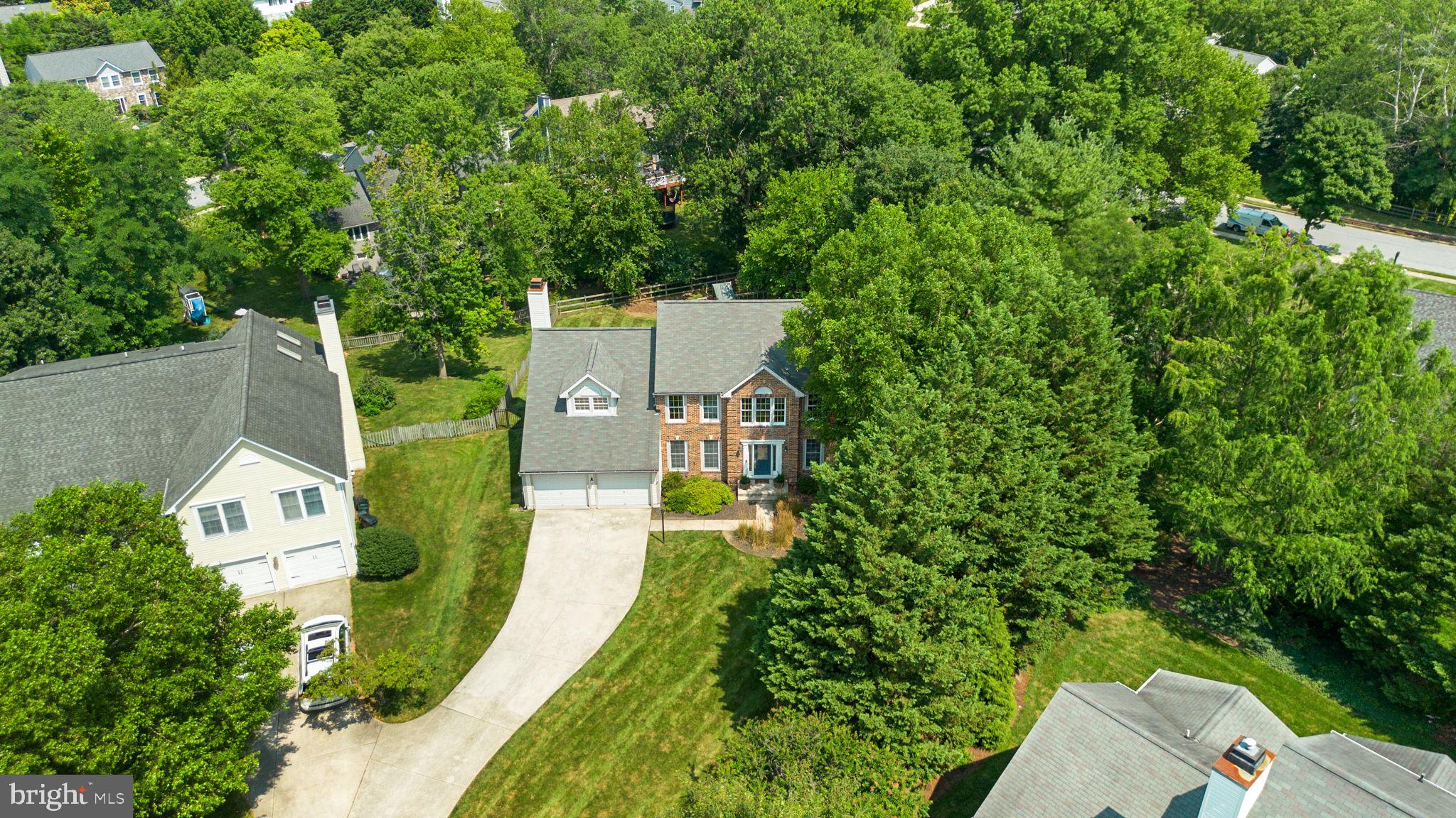 AUTUMN MANOR - Residential