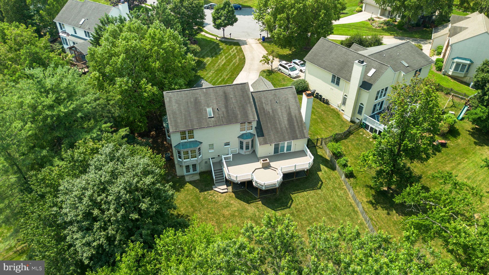 AUTUMN MANOR - Residential
