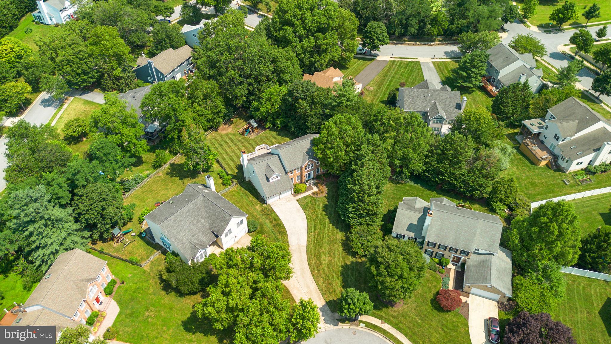 AUTUMN MANOR - Residential