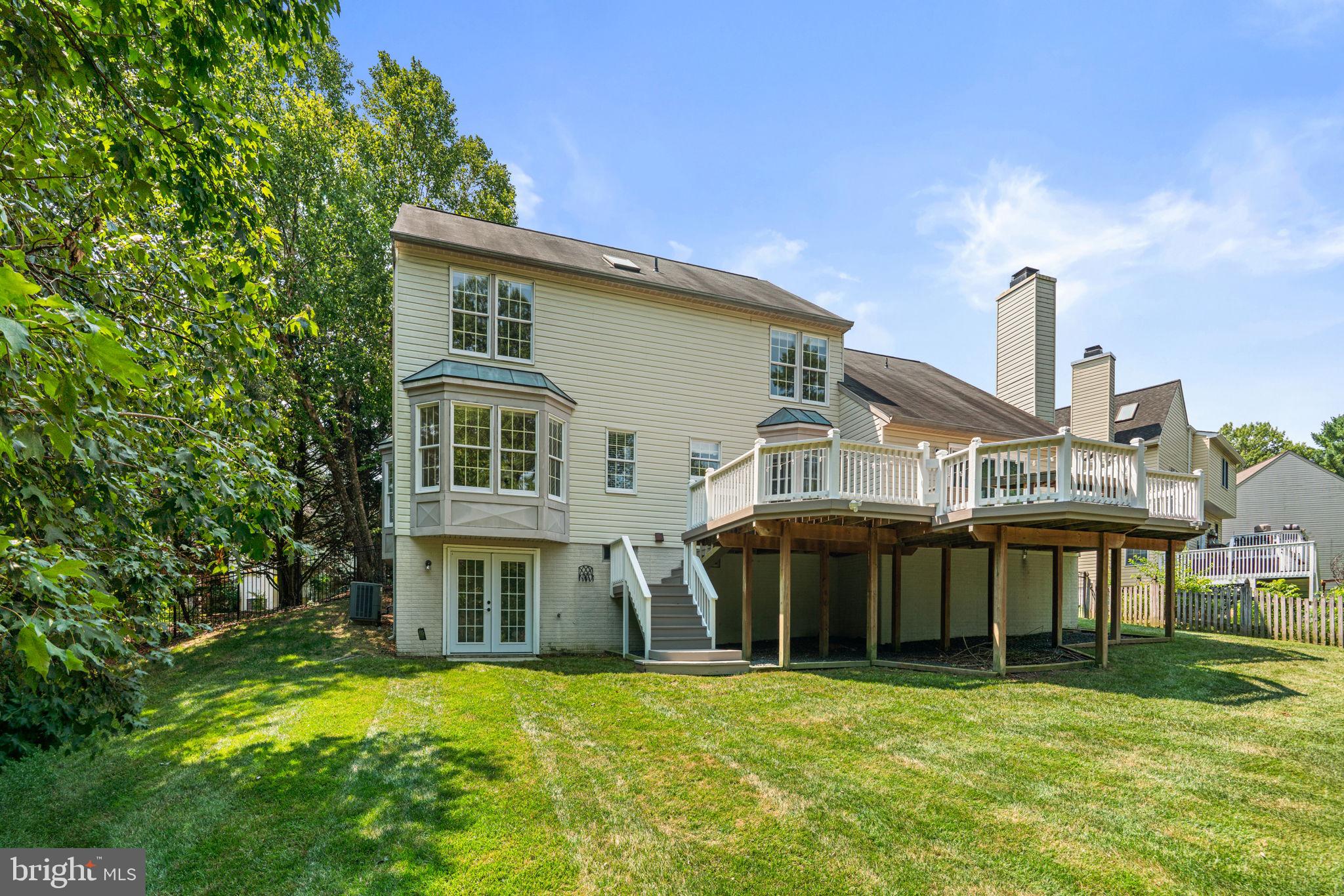 AUTUMN MANOR - Residential