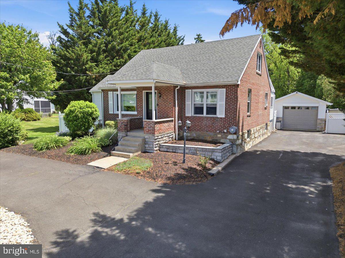 WOODLAND ESTS - Residential