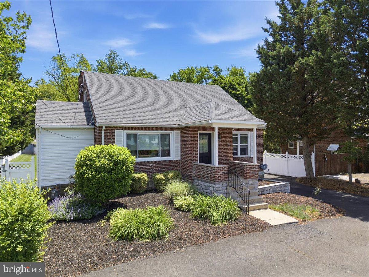 WOODLAND ESTS - Residential