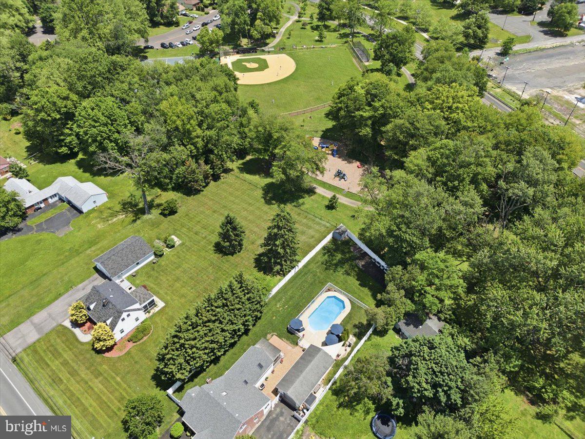 WOODLAND ESTS - Residential