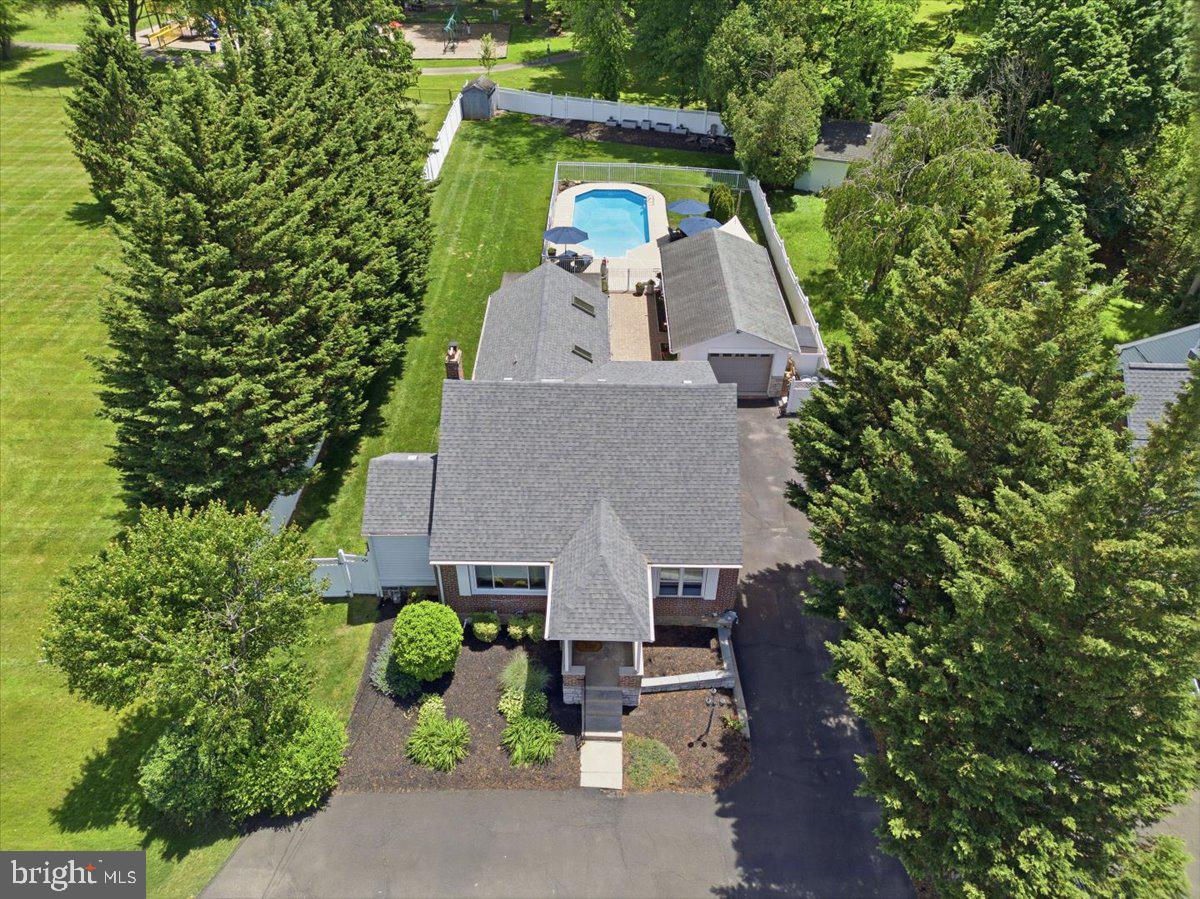 WOODLAND ESTS - Residential