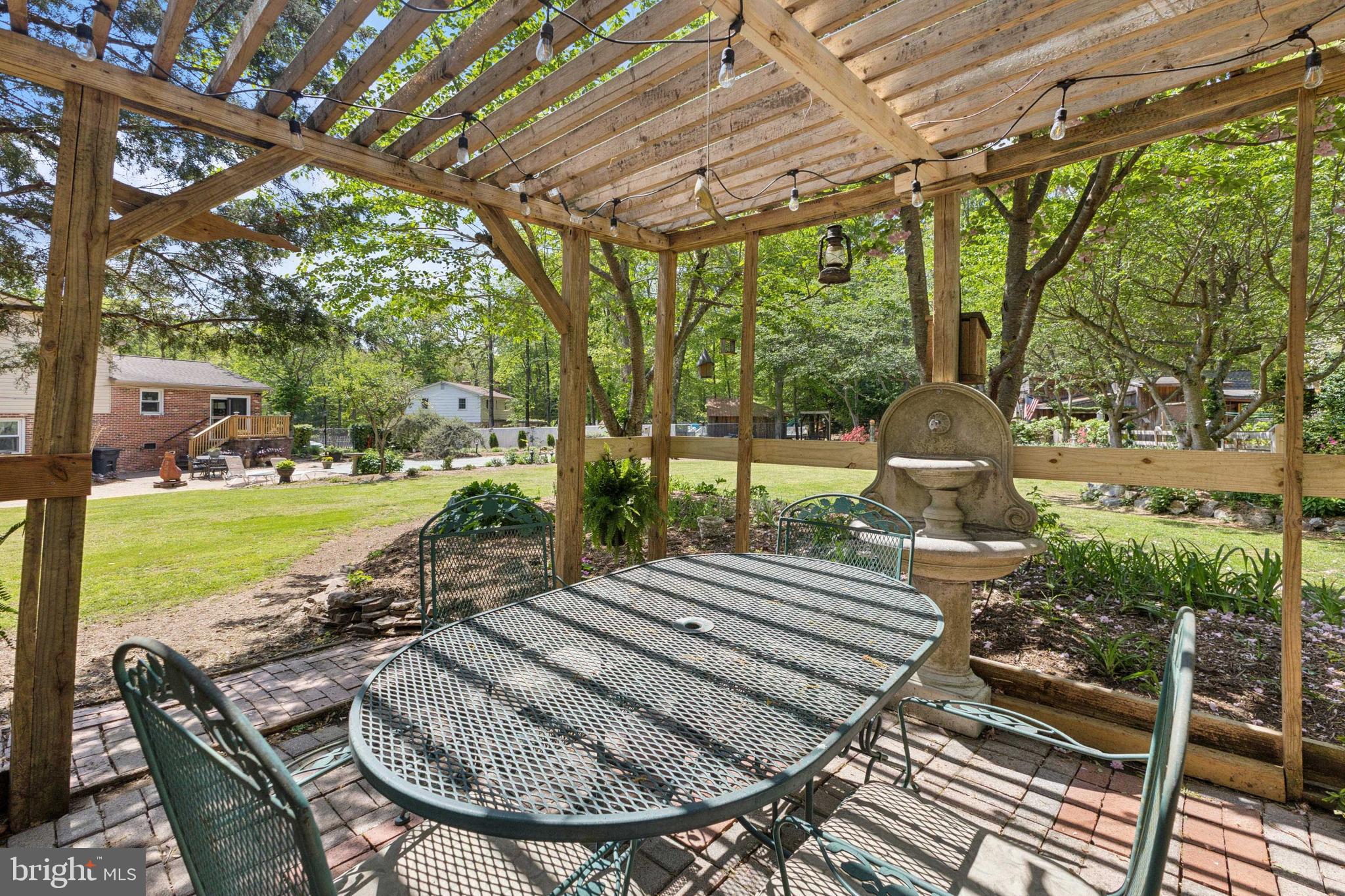 BROOKWOOD ESTATES - Residential