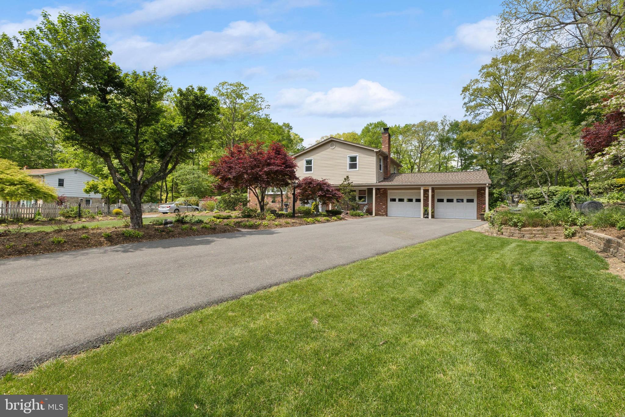 BROOKWOOD ESTATES - Residential