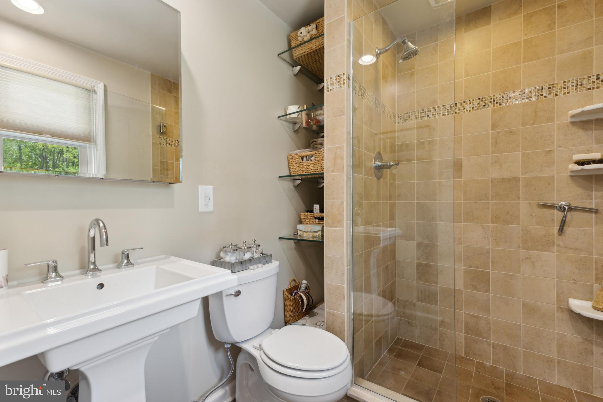 BROOKWOOD ESTATES - Residential