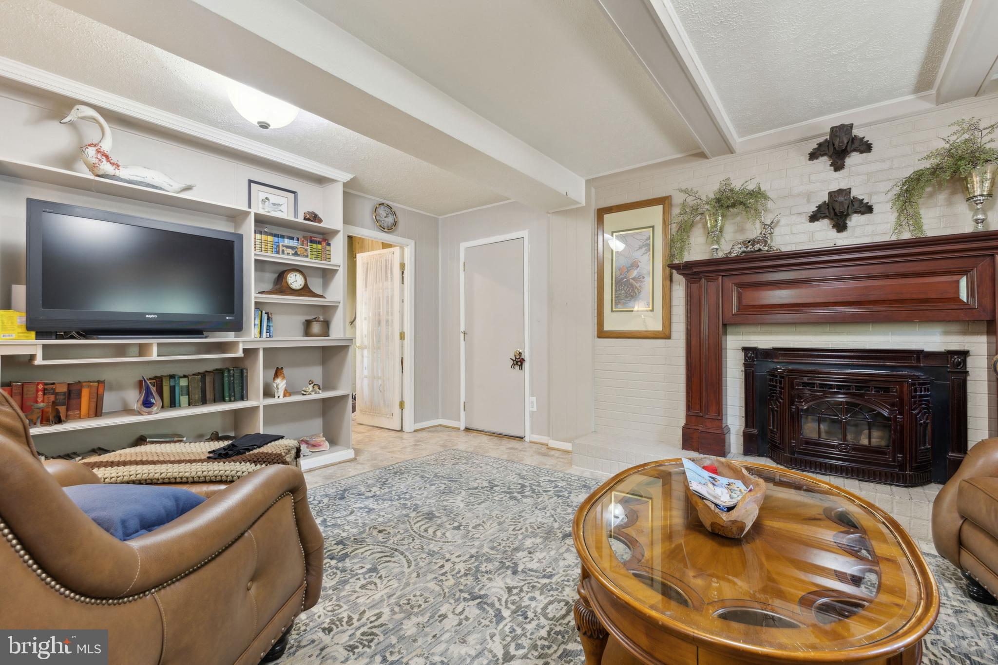 BROOKWOOD ESTATES - Residential