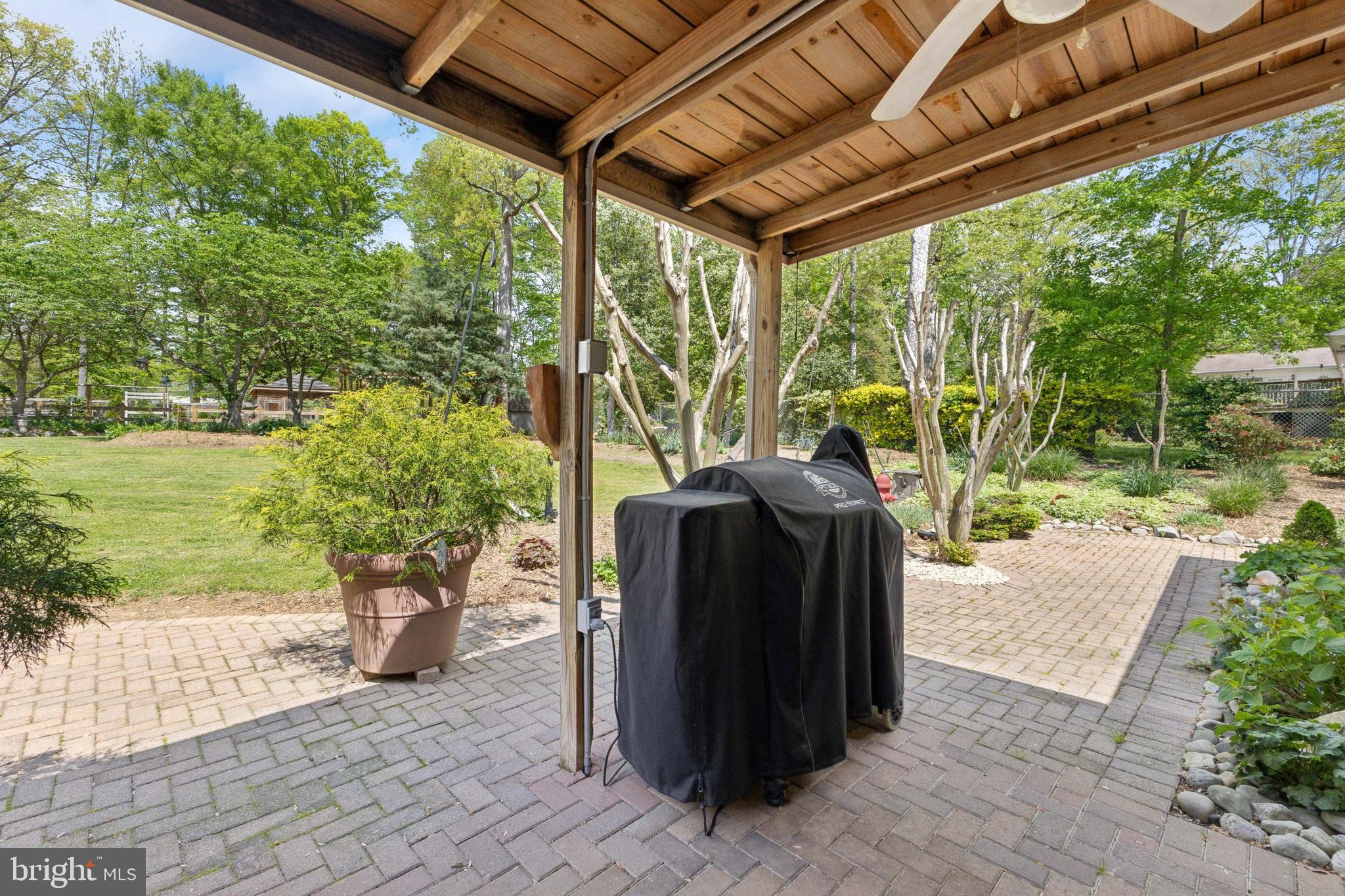 BROOKWOOD ESTATES - Residential