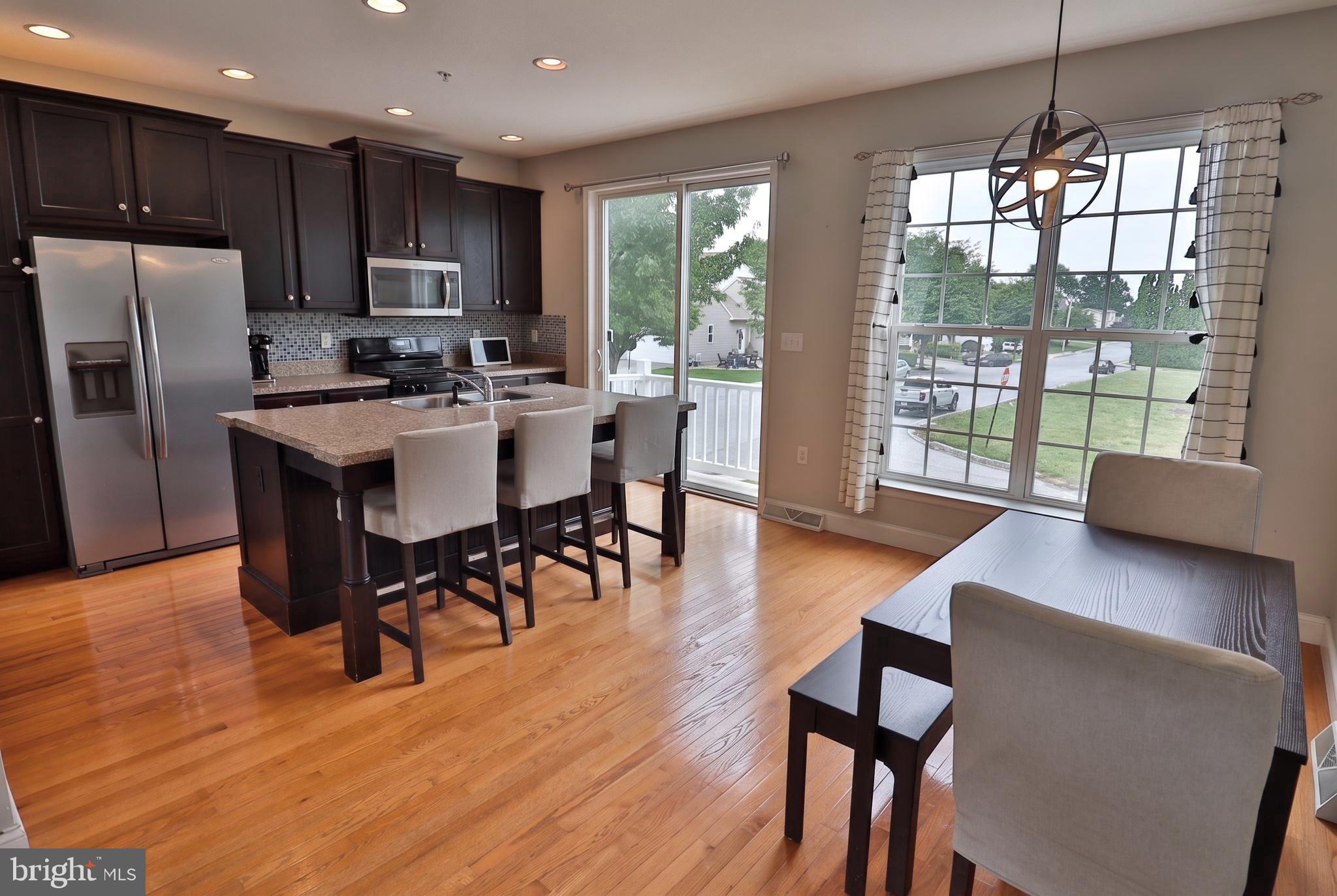 FLORIN HILL - Residential