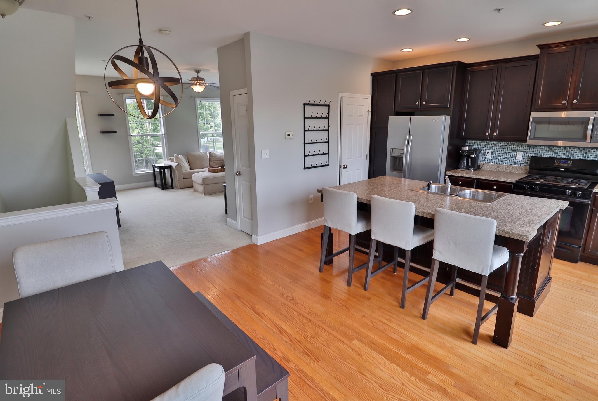 FLORIN HILL - Residential
