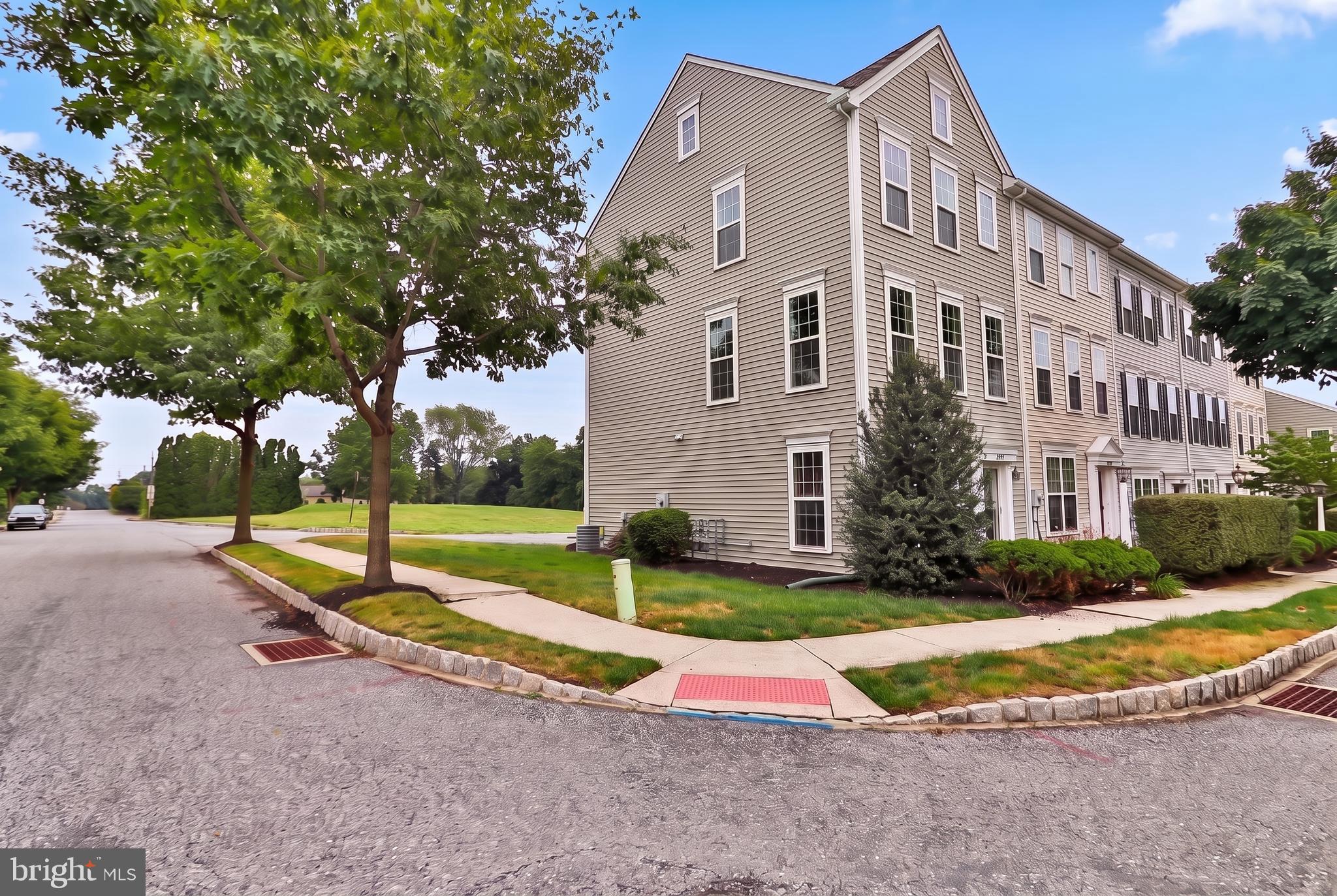 FLORIN HILL - Residential