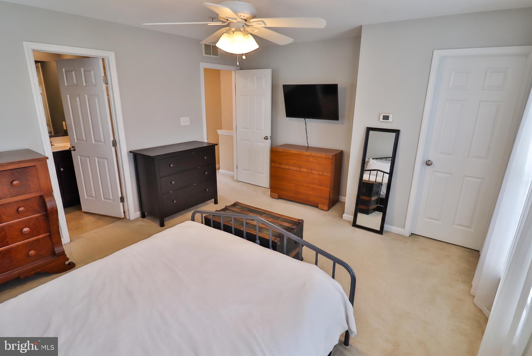 FLORIN HILL - Residential