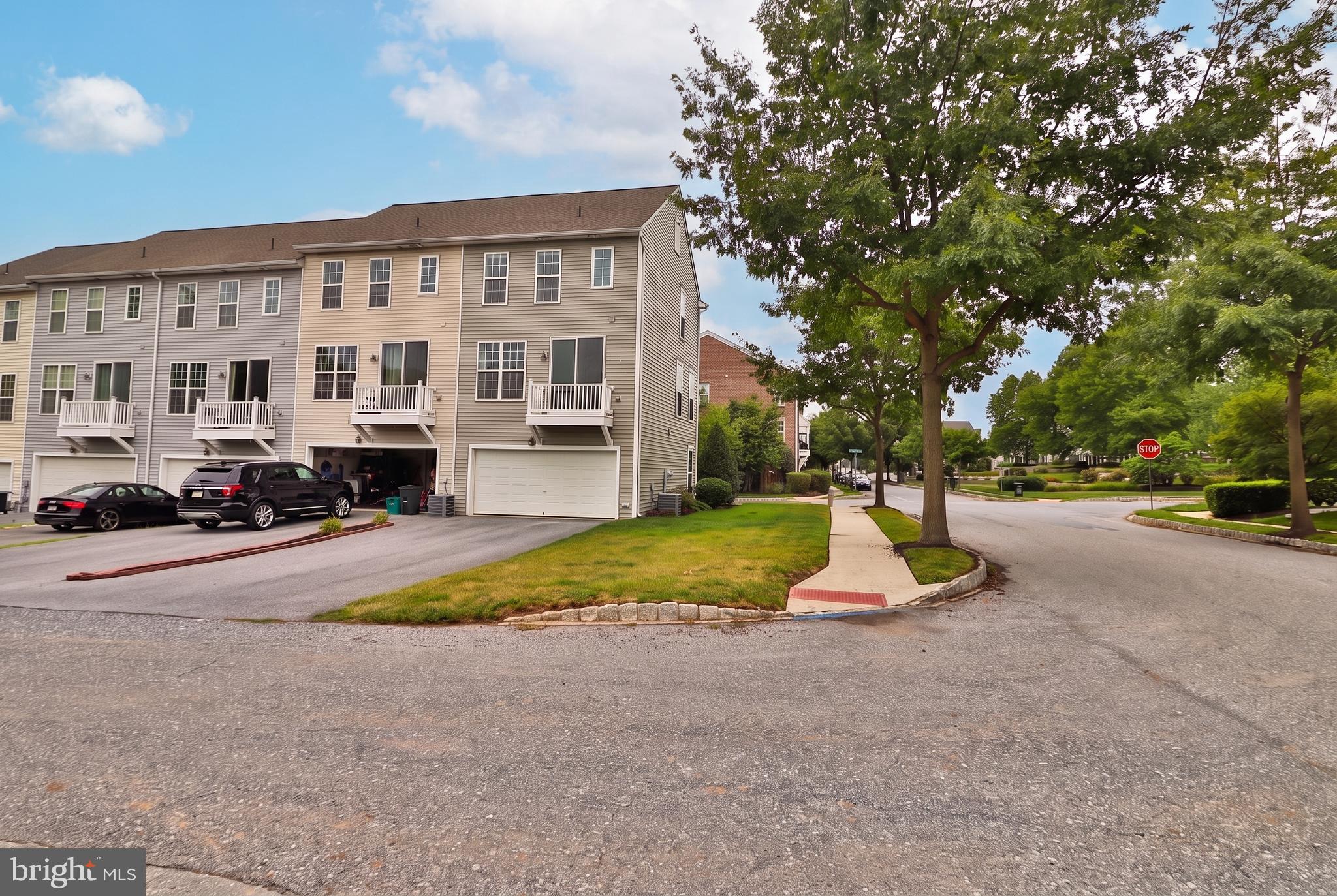 FLORIN HILL - Residential