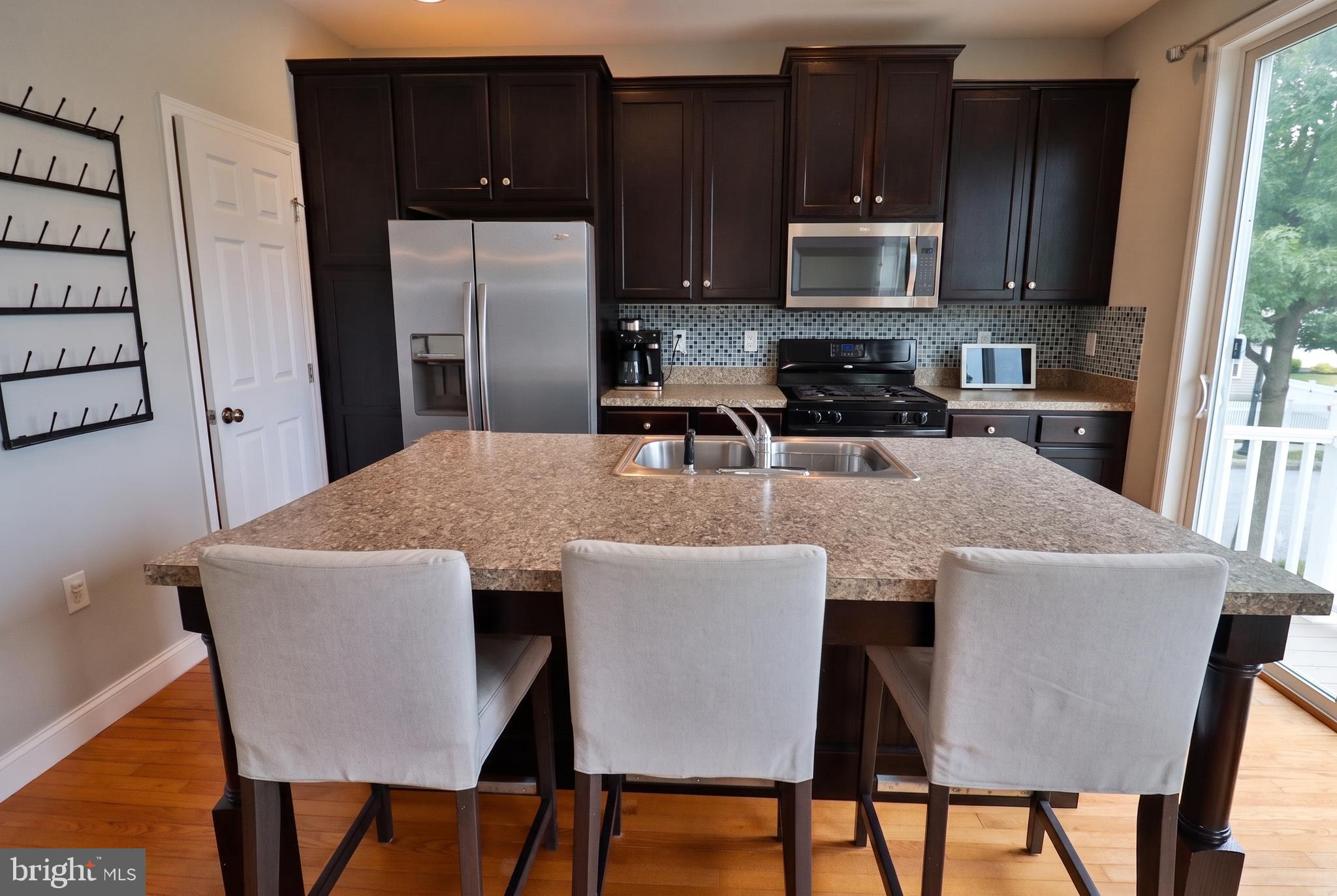 FLORIN HILL - Residential