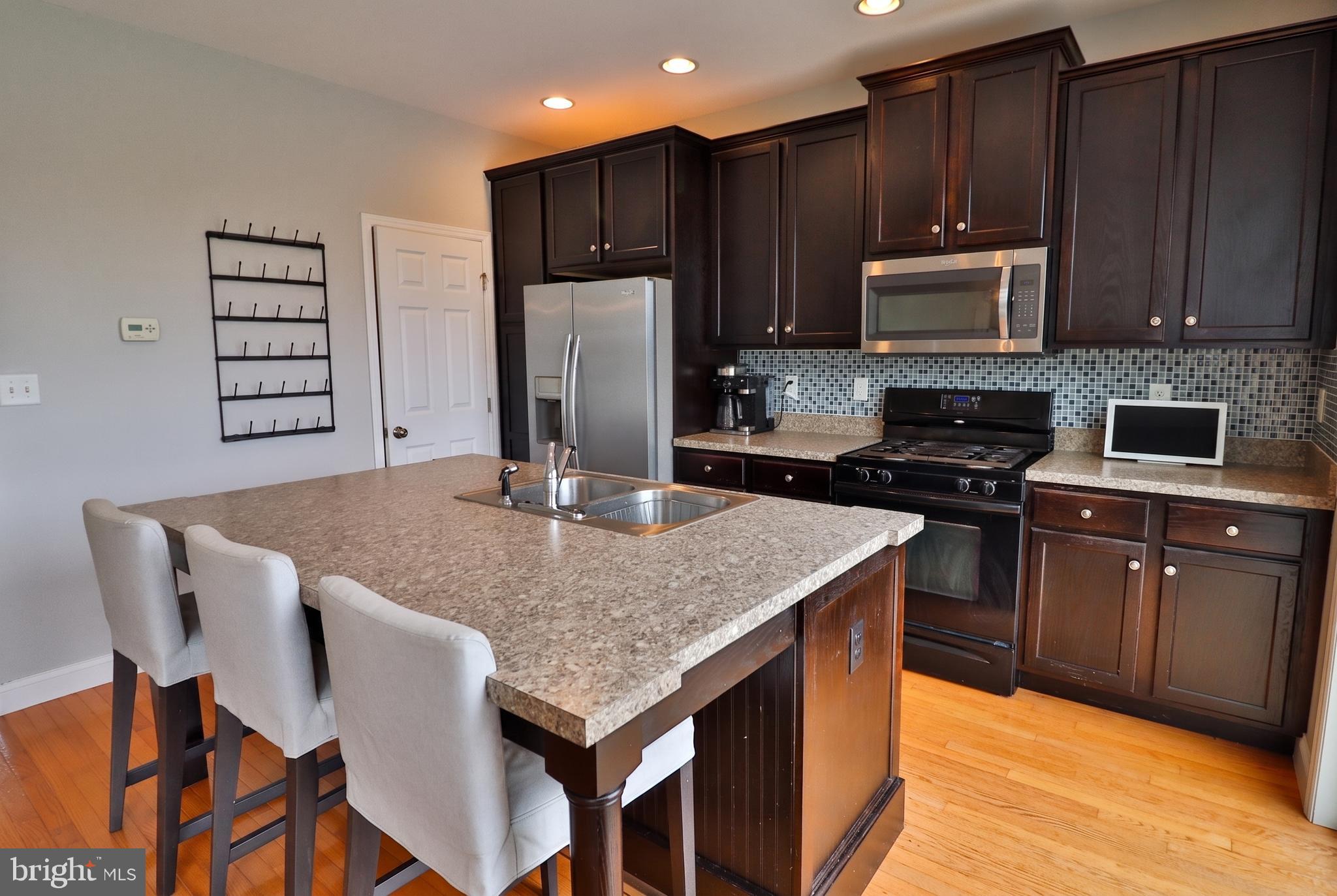 FLORIN HILL - Residential