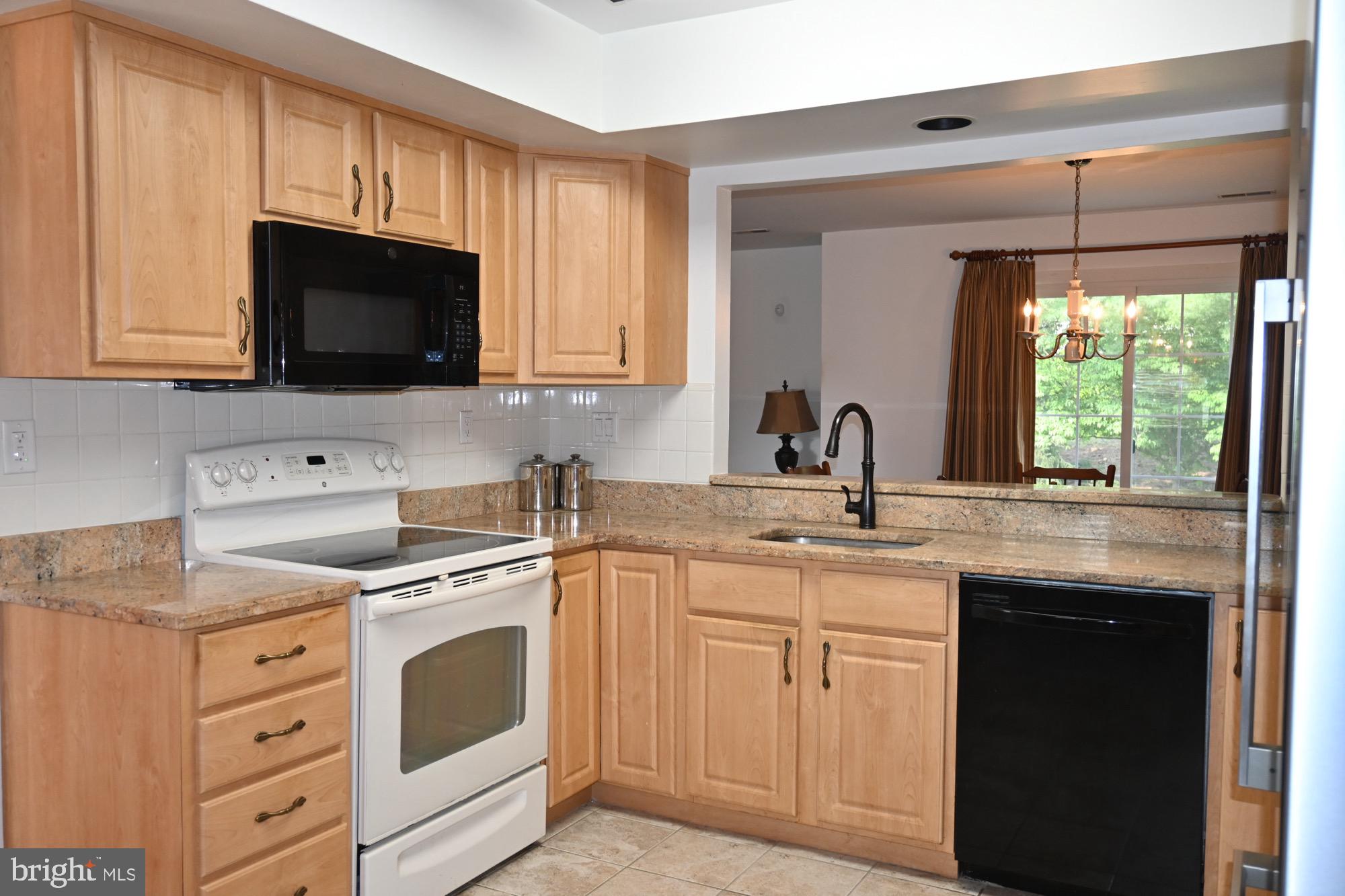 GWYNEDD POINTE - Residential