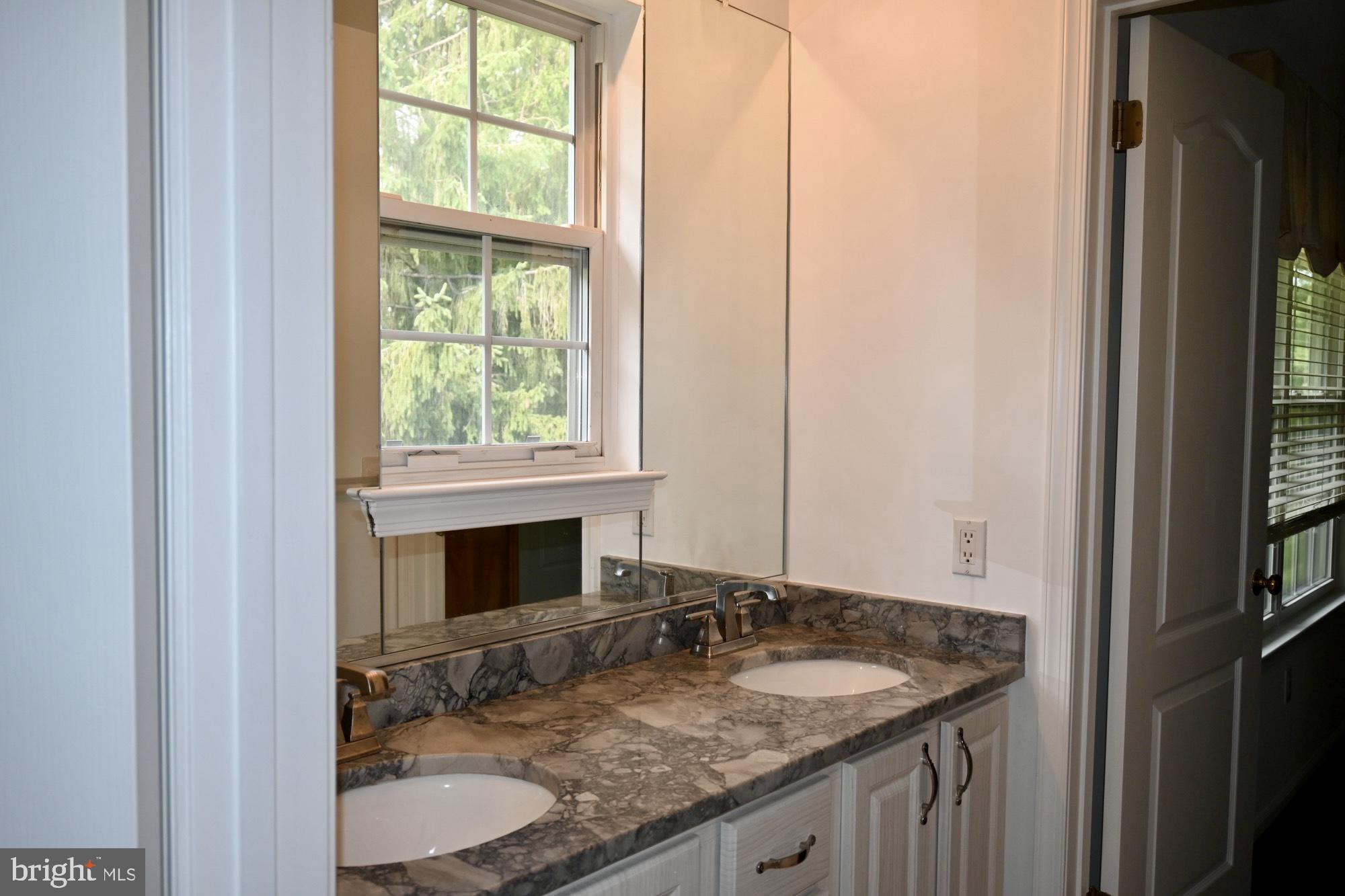 GWYNEDD POINTE - Residential