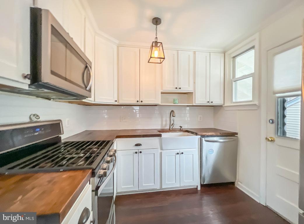 ARDSLEY - Residential