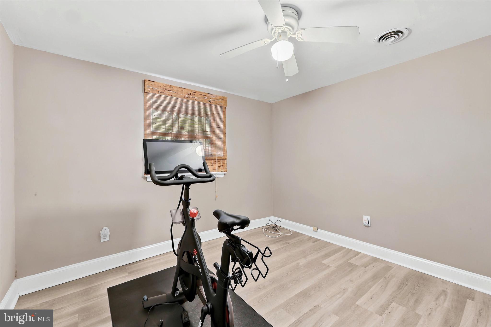 FOLSOM - Residential