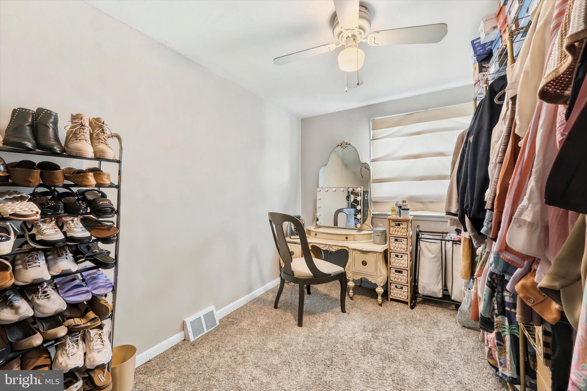 FOLSOM - Residential