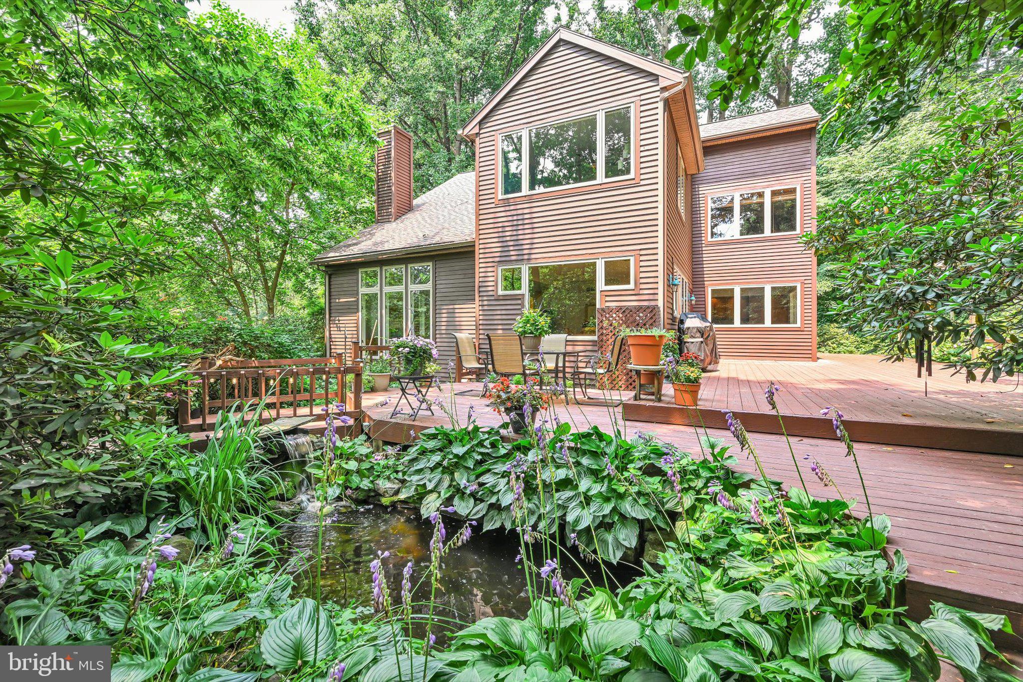 TIMBER VILLA - Residential