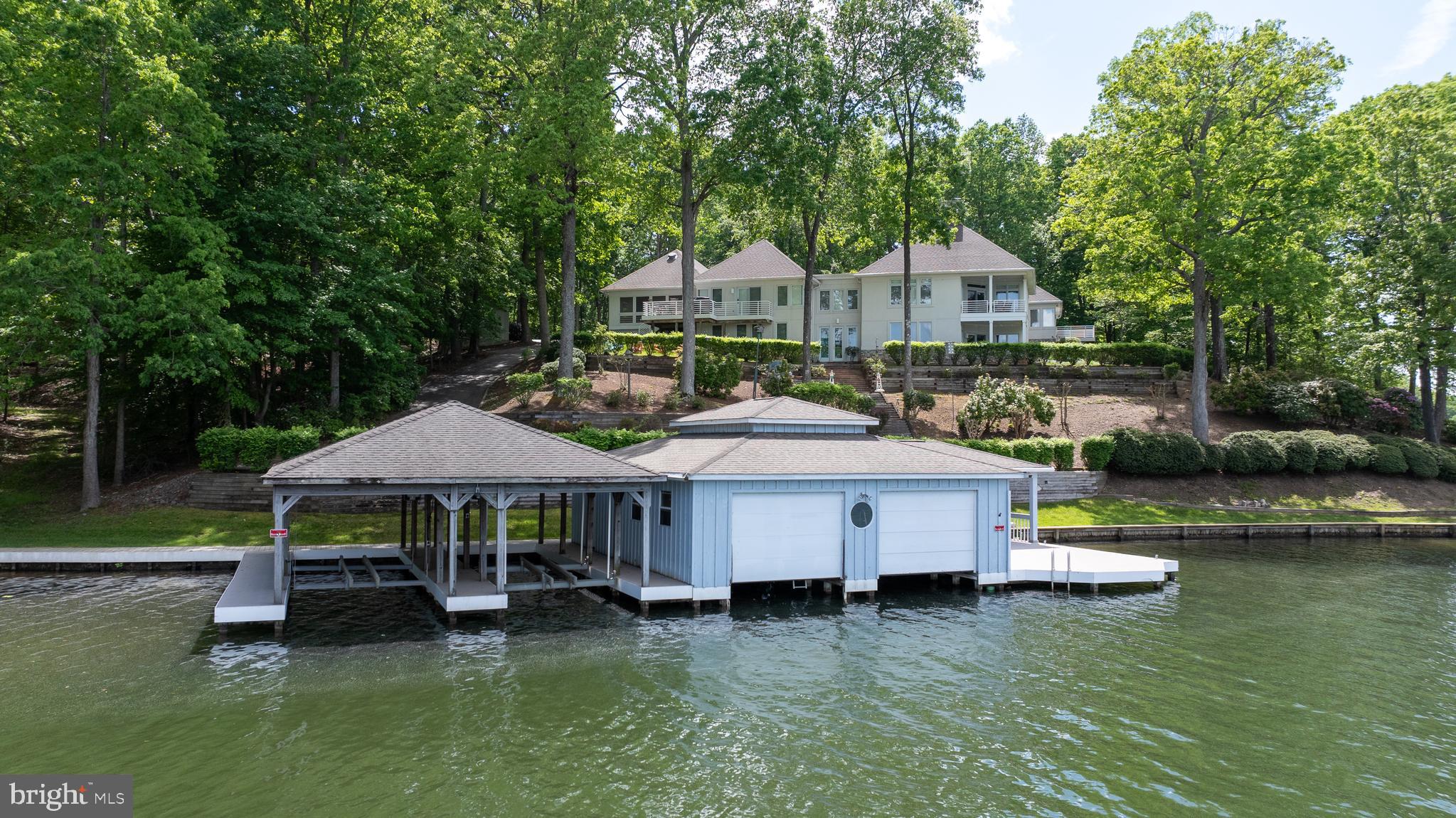 GRANDVIEW - Residential