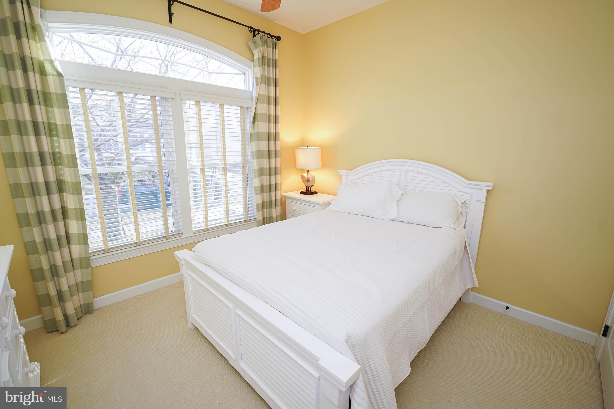 BAYSIDE - Residential