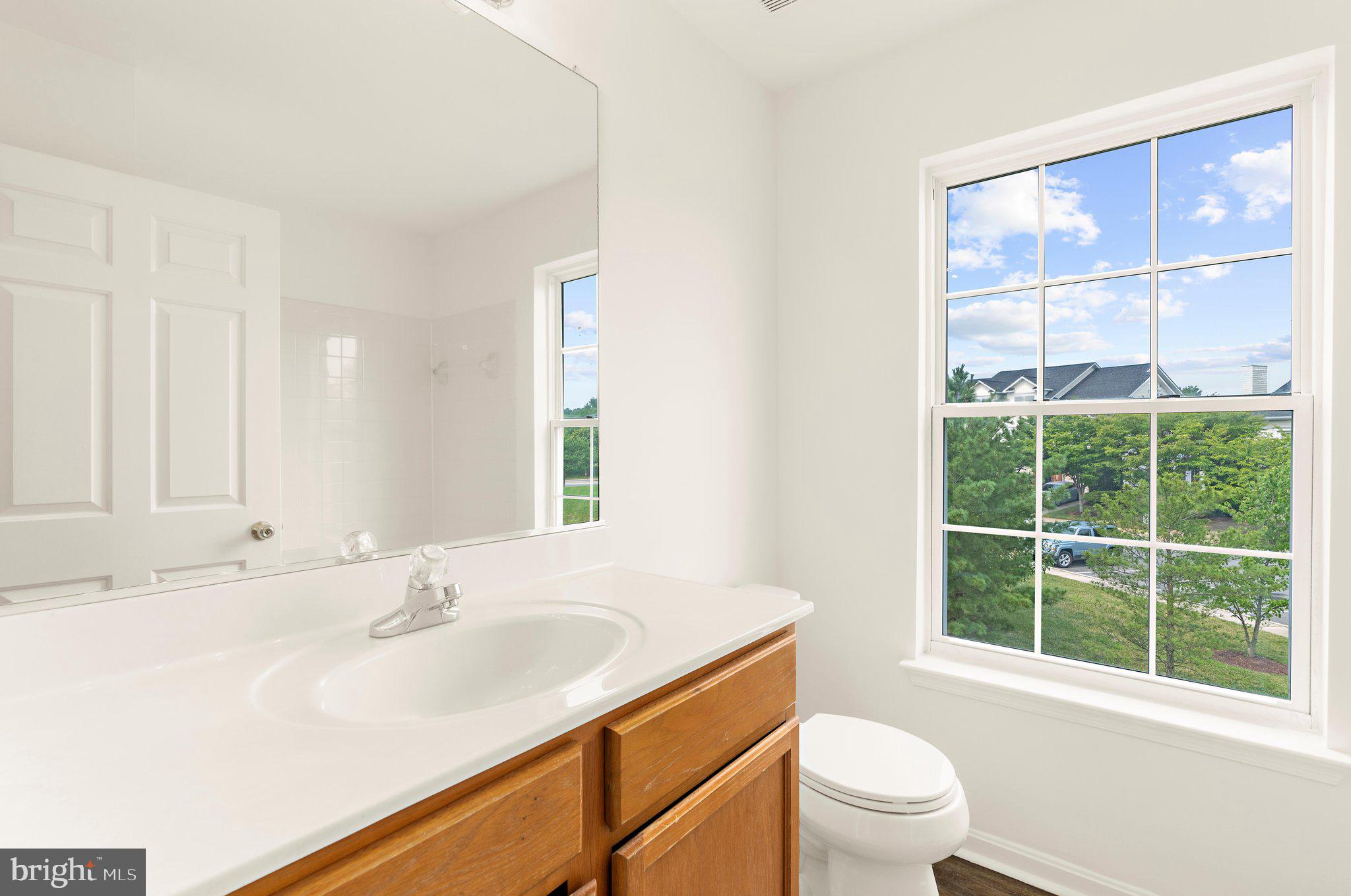 SEVEN OAKS - Residential