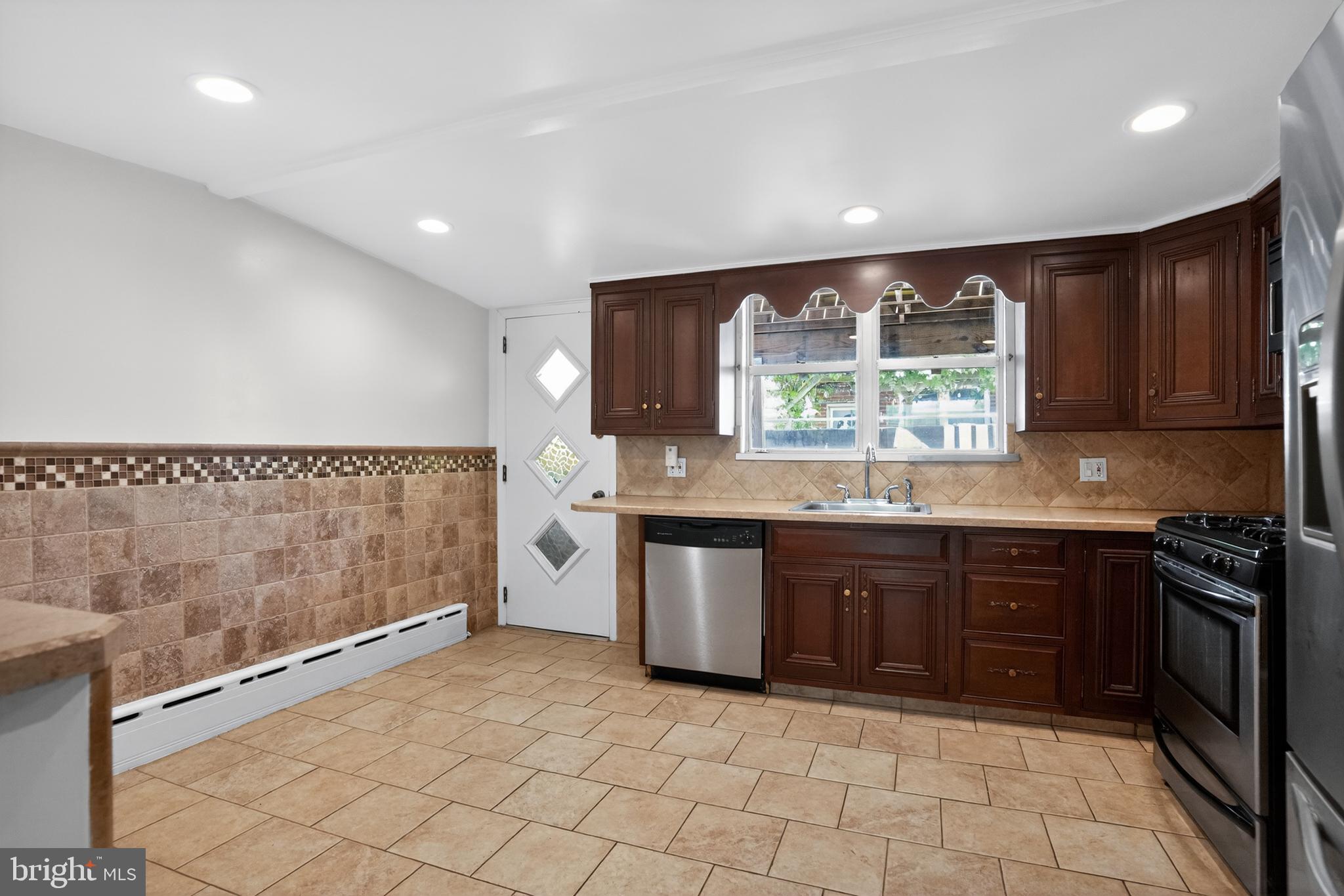 PHILADELPHIA (SOUTH) - Residential