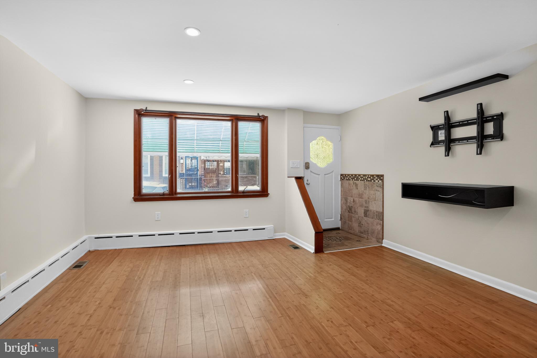 PHILADELPHIA (SOUTH) - Residential