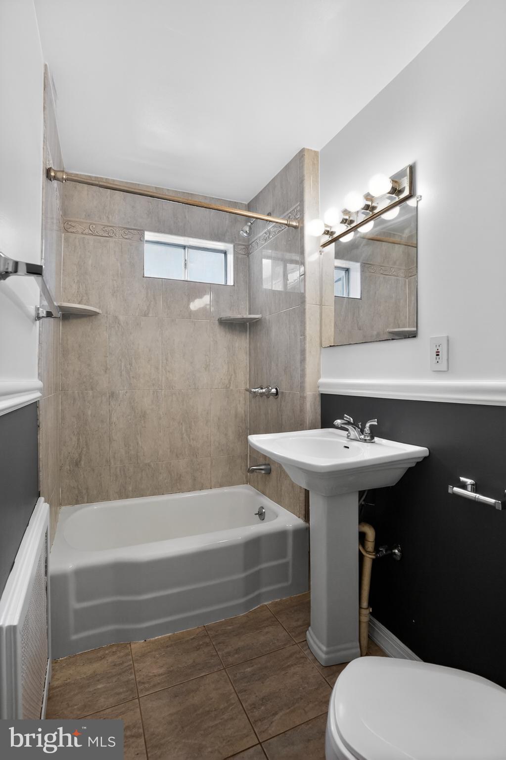 PHILADELPHIA (SOUTH) - Residential